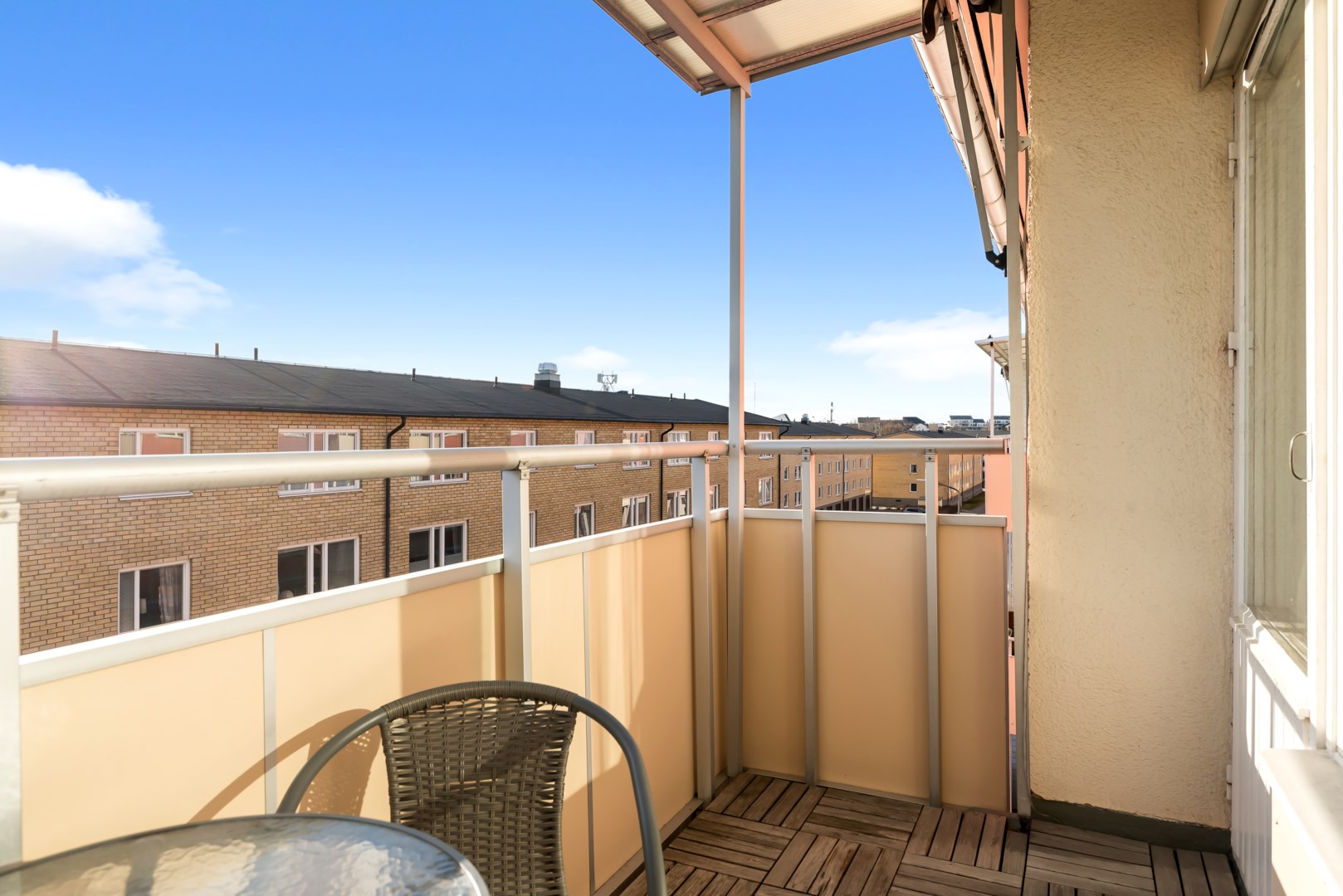 Bostadsbild från Dimgatan 3, Till salu i Gränby, Uppsala