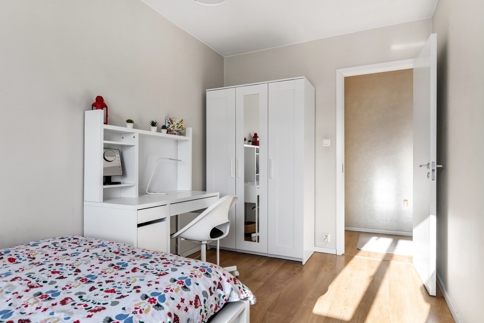 Bostadsbild från Dimgatan 3, Till salu i Gränby, Uppsala