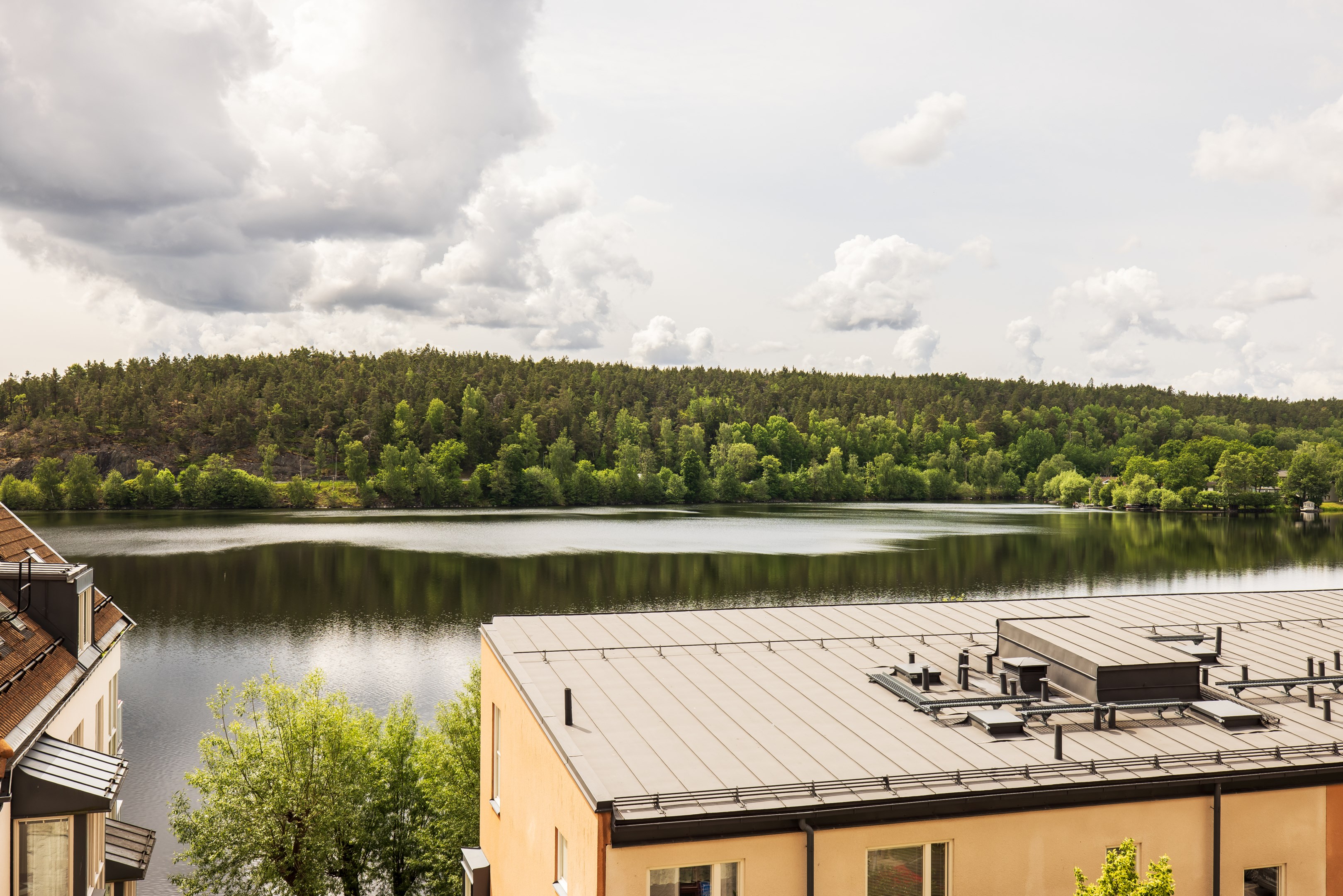 Bostadsbild från Garverigränd 7, Såld i Järla sjö, Nacka