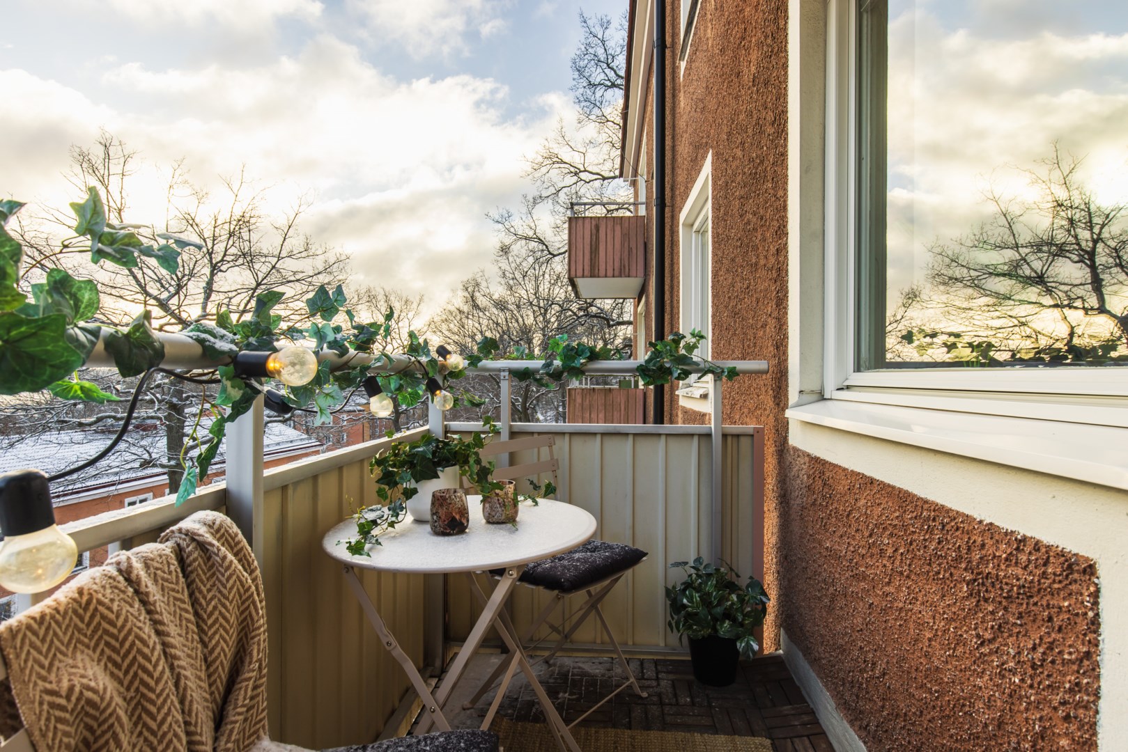 Bostadsbild från Ugglevägen 34A, Såld i Saltängen, Nacka