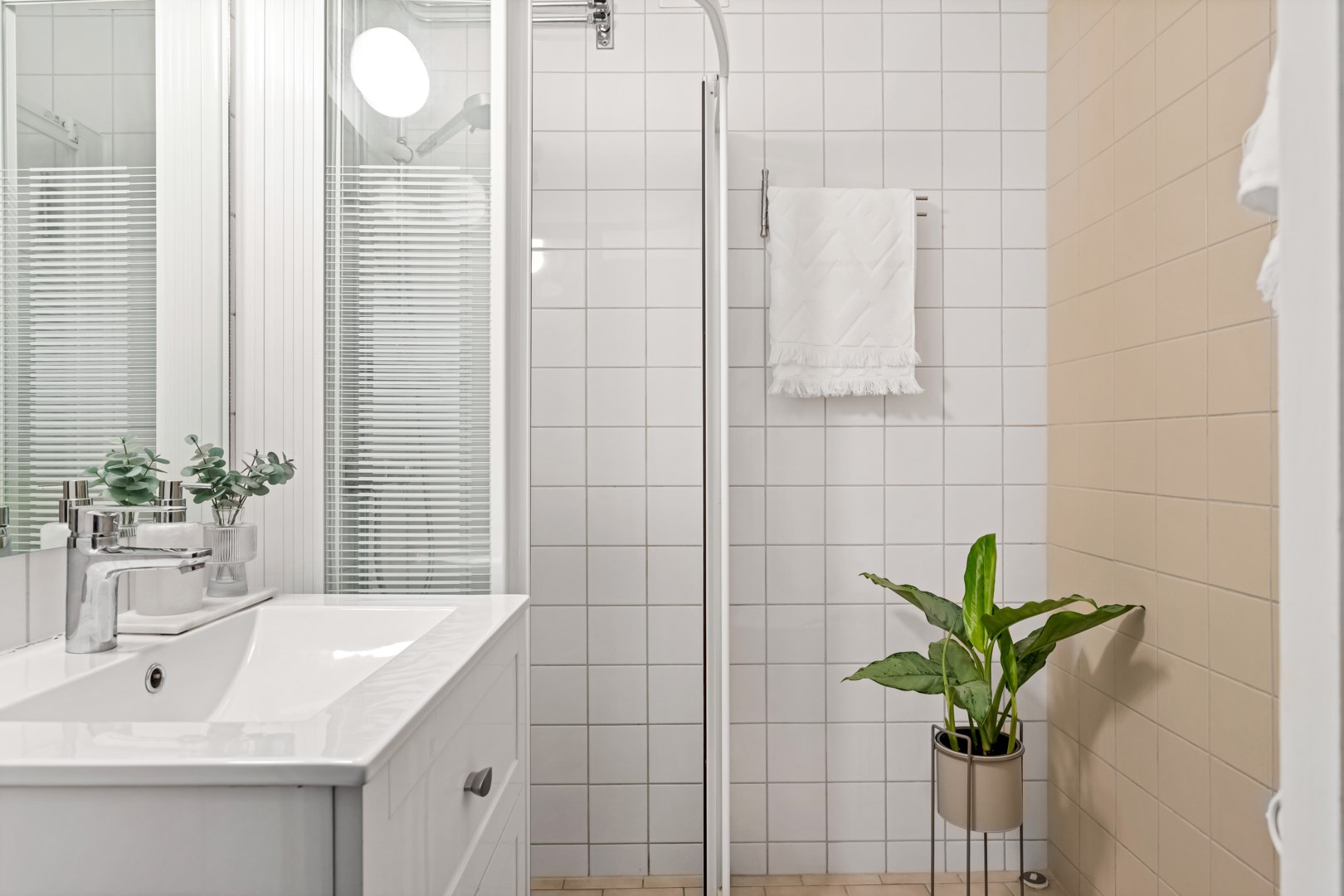 Bostadsbild från Dragarbrunnsgatan 62, Såld i Centrum, Uppsala