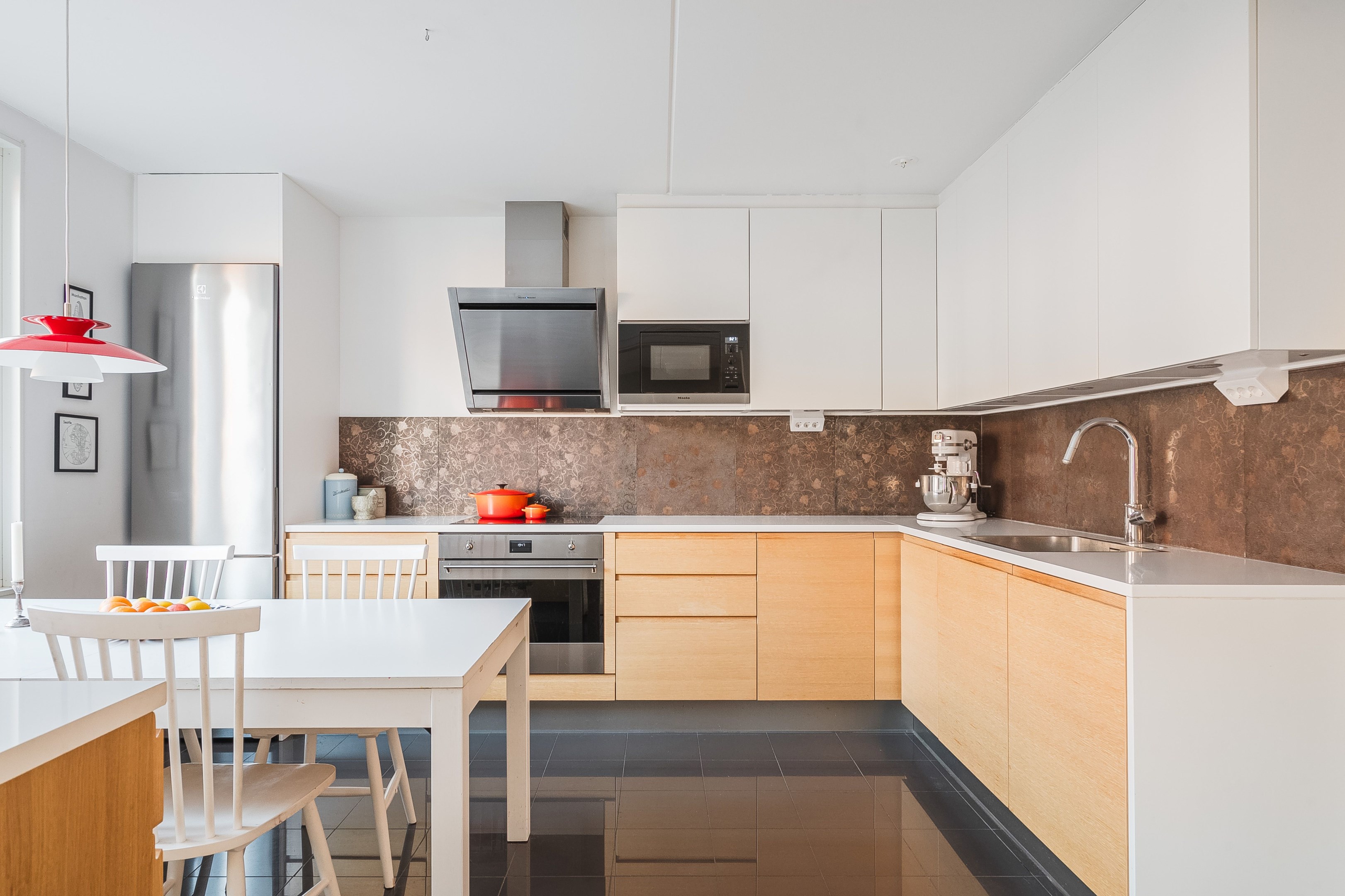 Bostadsbild från Karlavägen 8, 6tr, Såld i Östermalm, Stockholm