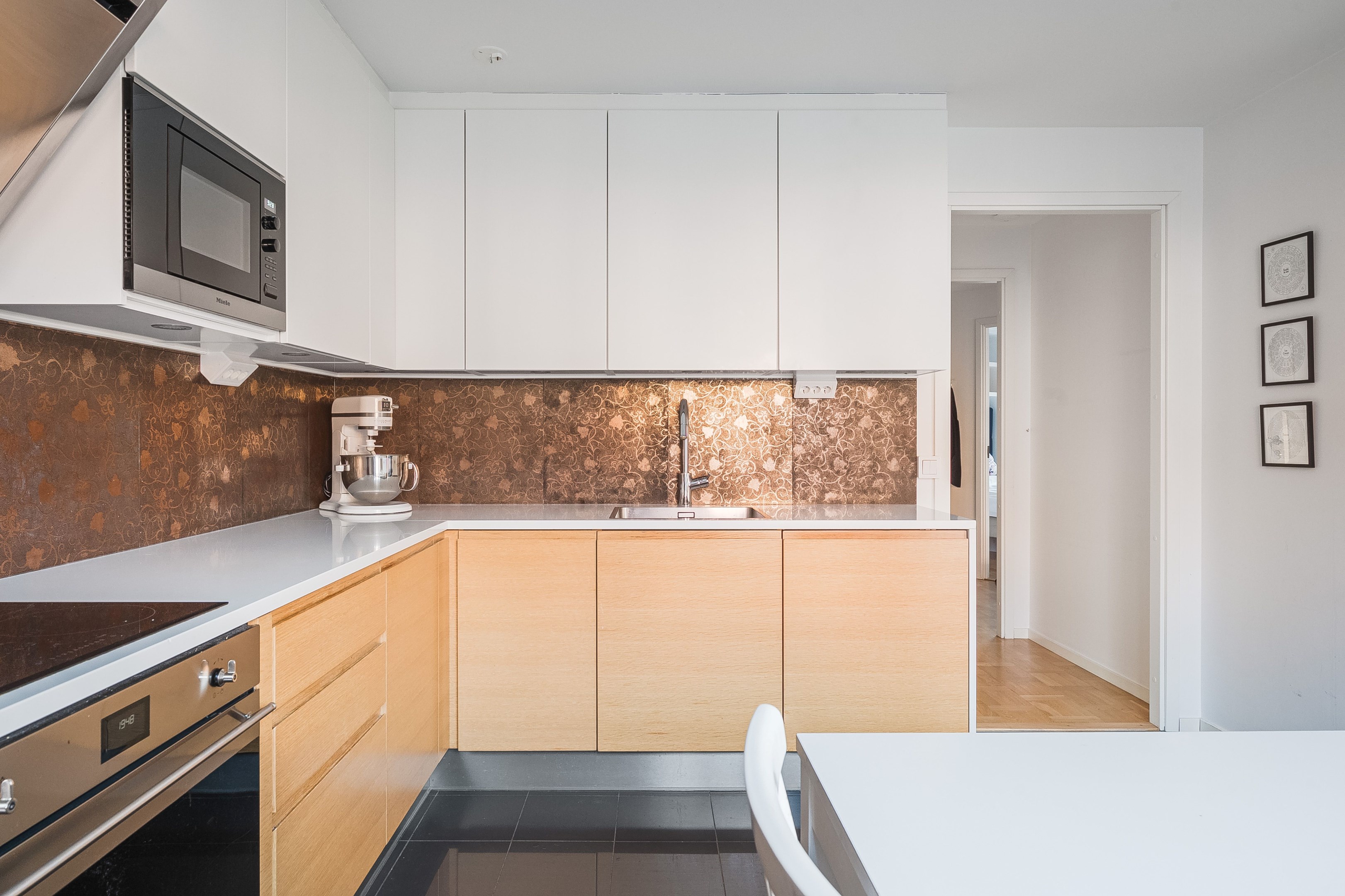 Bostadsbild från Karlavägen 8, 6tr, Såld i Östermalm, Stockholm