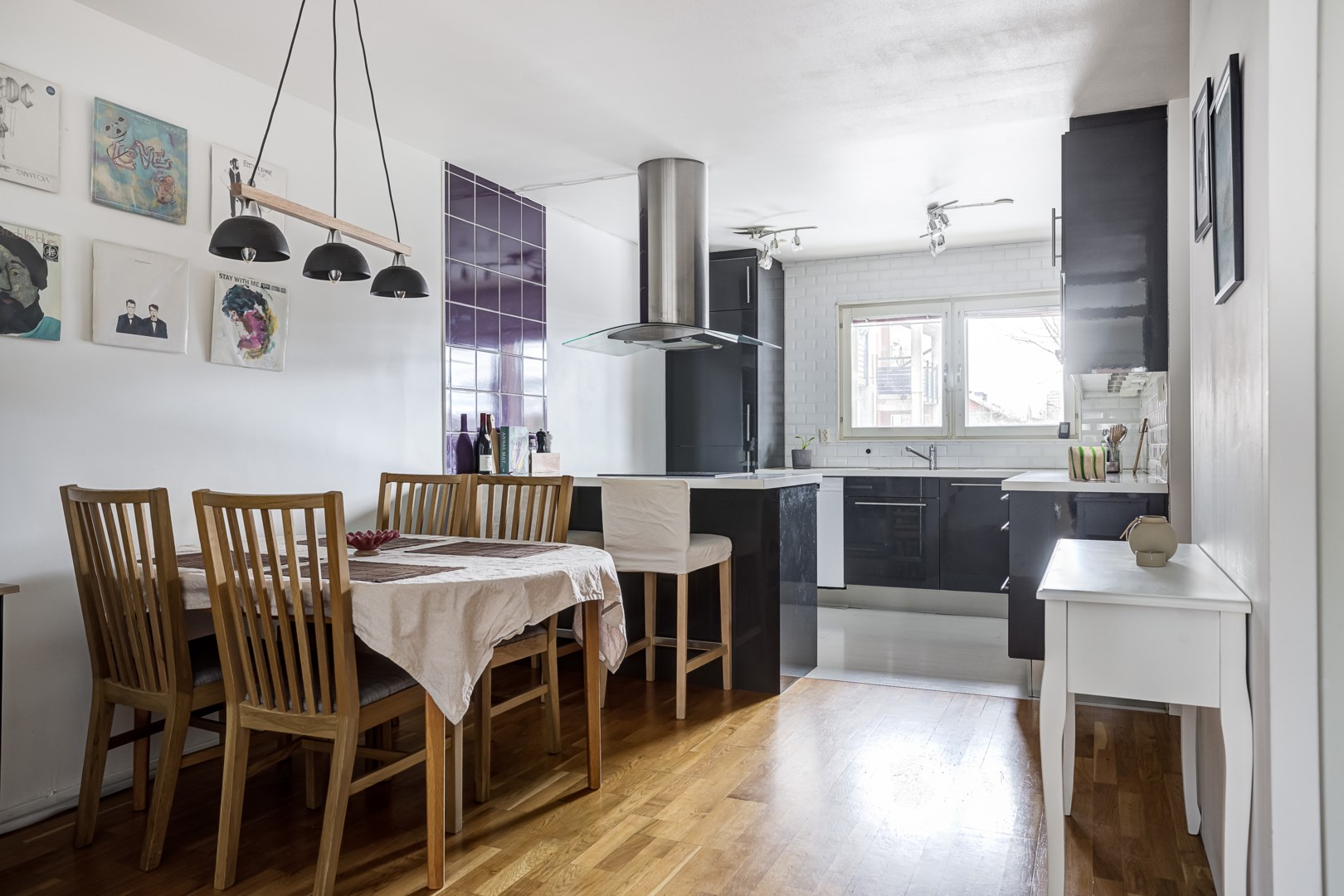 Bostadsbild från Lings väg 76, Såld i Ling, Uppsala