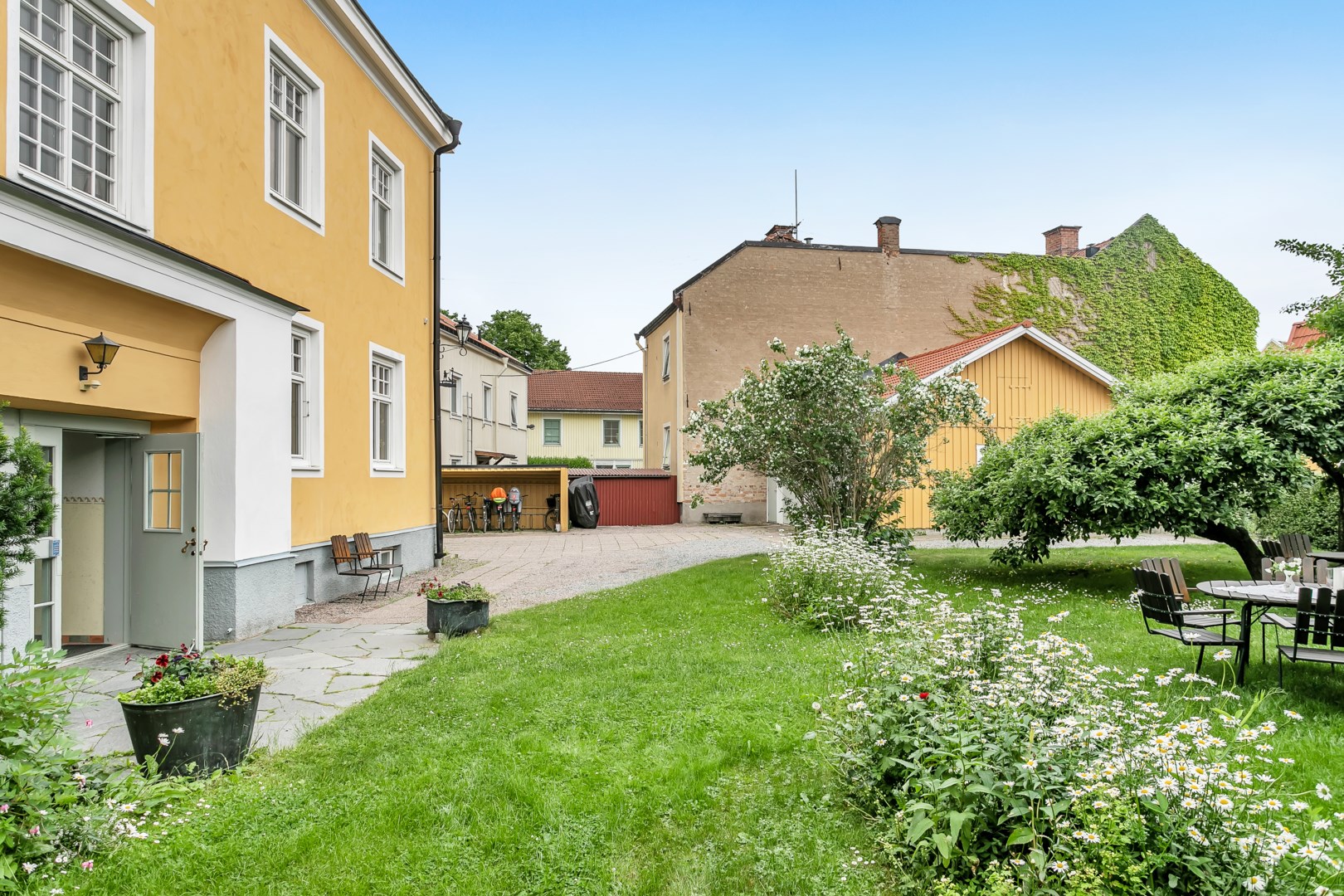 Bostadsbild från Västra Järnvägsgatan 19 C, Såld i Främre Svartbäcken, Uppsala
