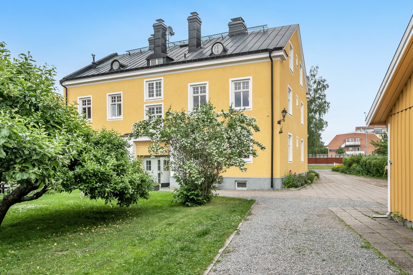 Bostadsbild från Västra Järnvägsgatan 19 C, Såld i Främre Svartbäcken, Uppsala