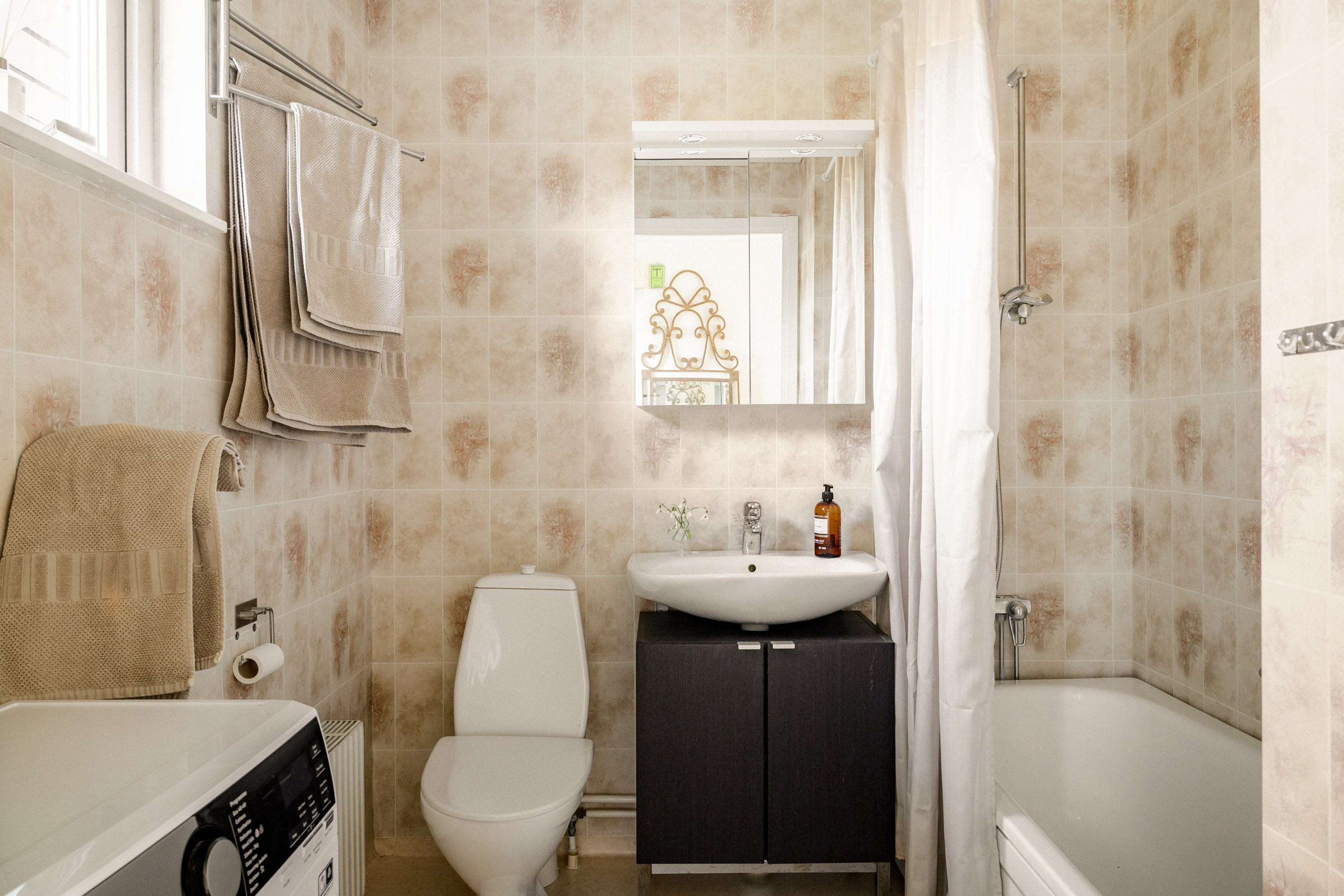 Bostadsbild från Dalkarlsvägen 35B, Såld i Djurö, Värmdö