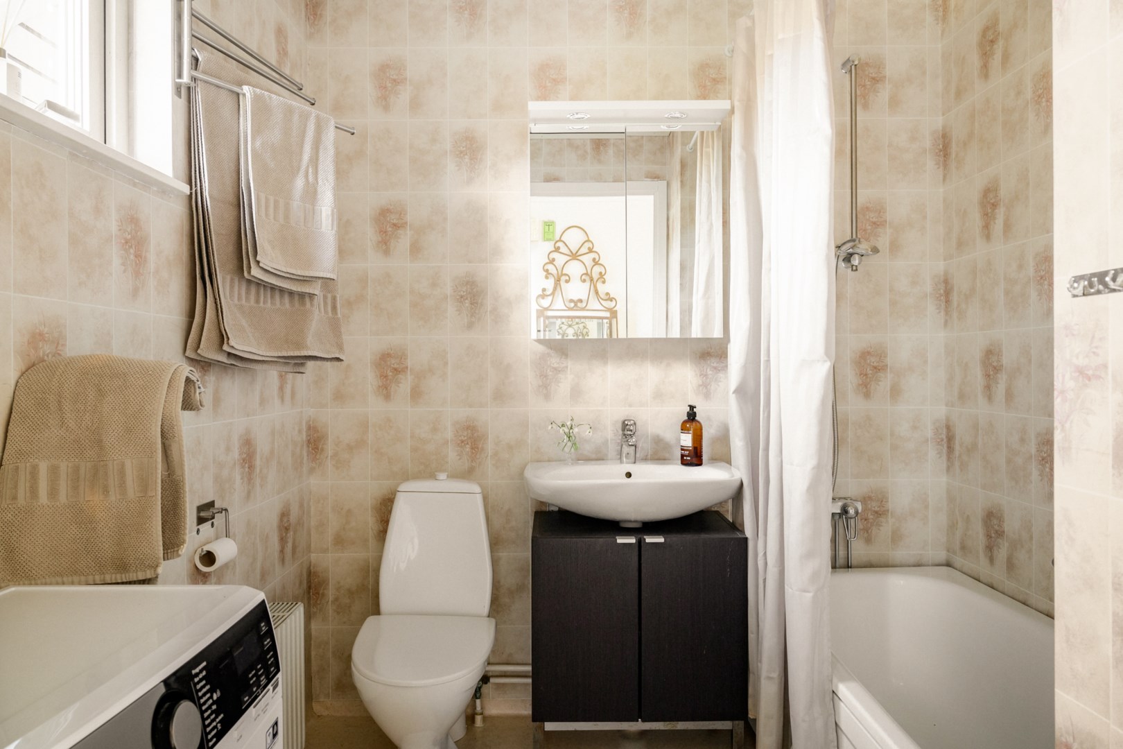 Bostadsbild från Dalkarlsvägen 35B, Såld i Djurö, Värmdö