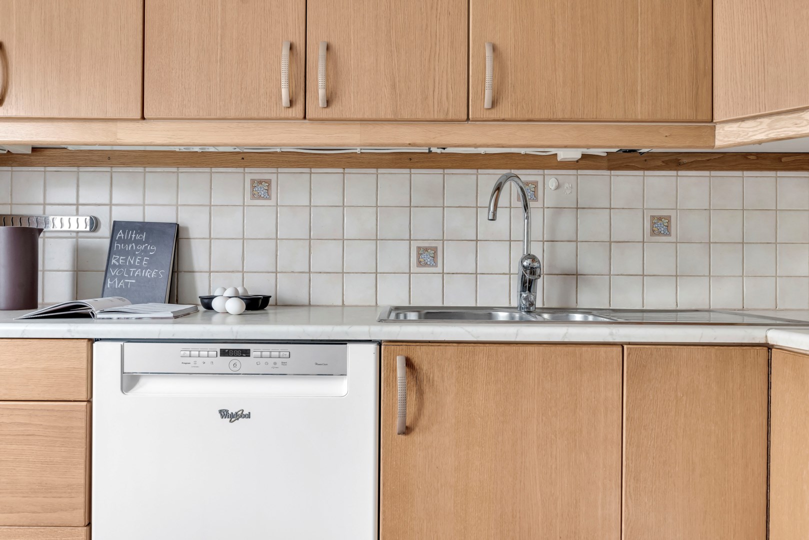 Bostadsbild från Snickargatan 12, Såld i Salabacke, Uppsala