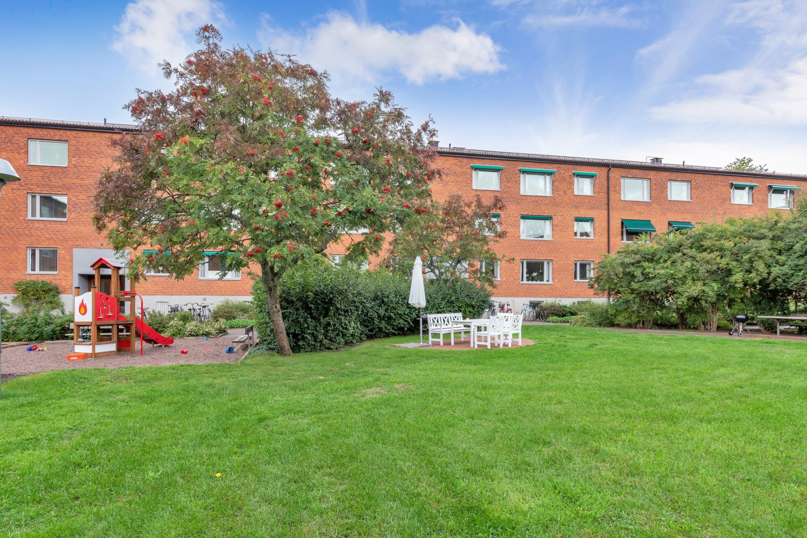 Bostadsbild från Sköldungagatan 43, Såld i Svartbäcken, Uppsala