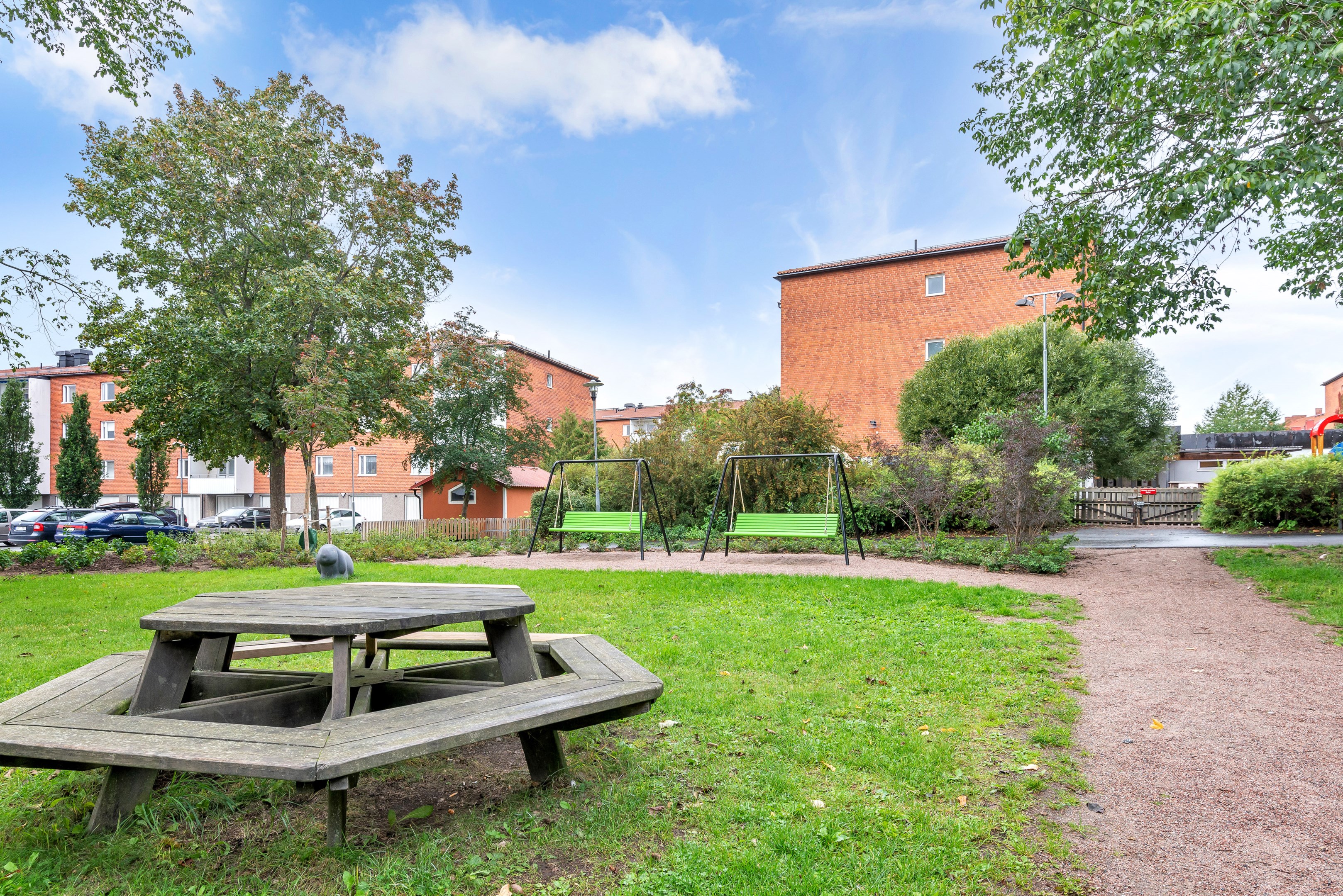 Bostadsbild från Sköldungagatan 43, Såld i Svartbäcken, Uppsala