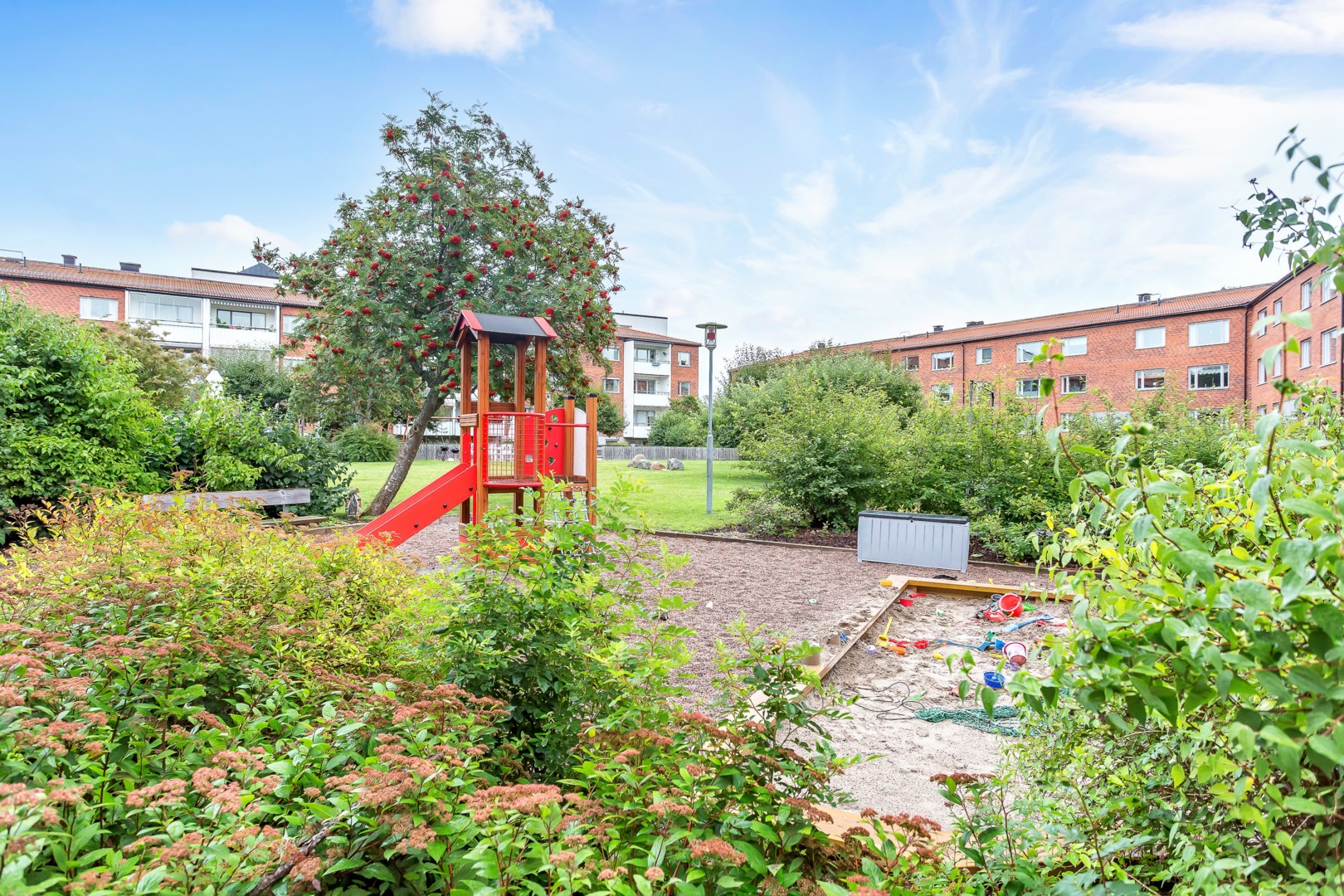 Bostadsbild från Sköldungagatan 43, Såld i Svartbäcken, Uppsala