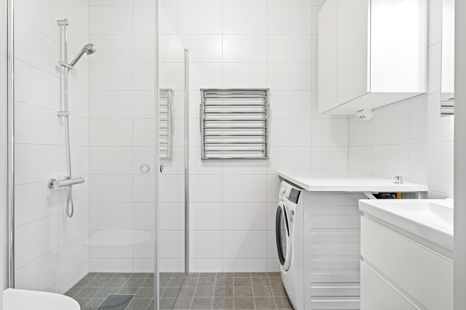 Bostadsbild från Gränby bilgata 26, Såld i Gränby, Uppsala