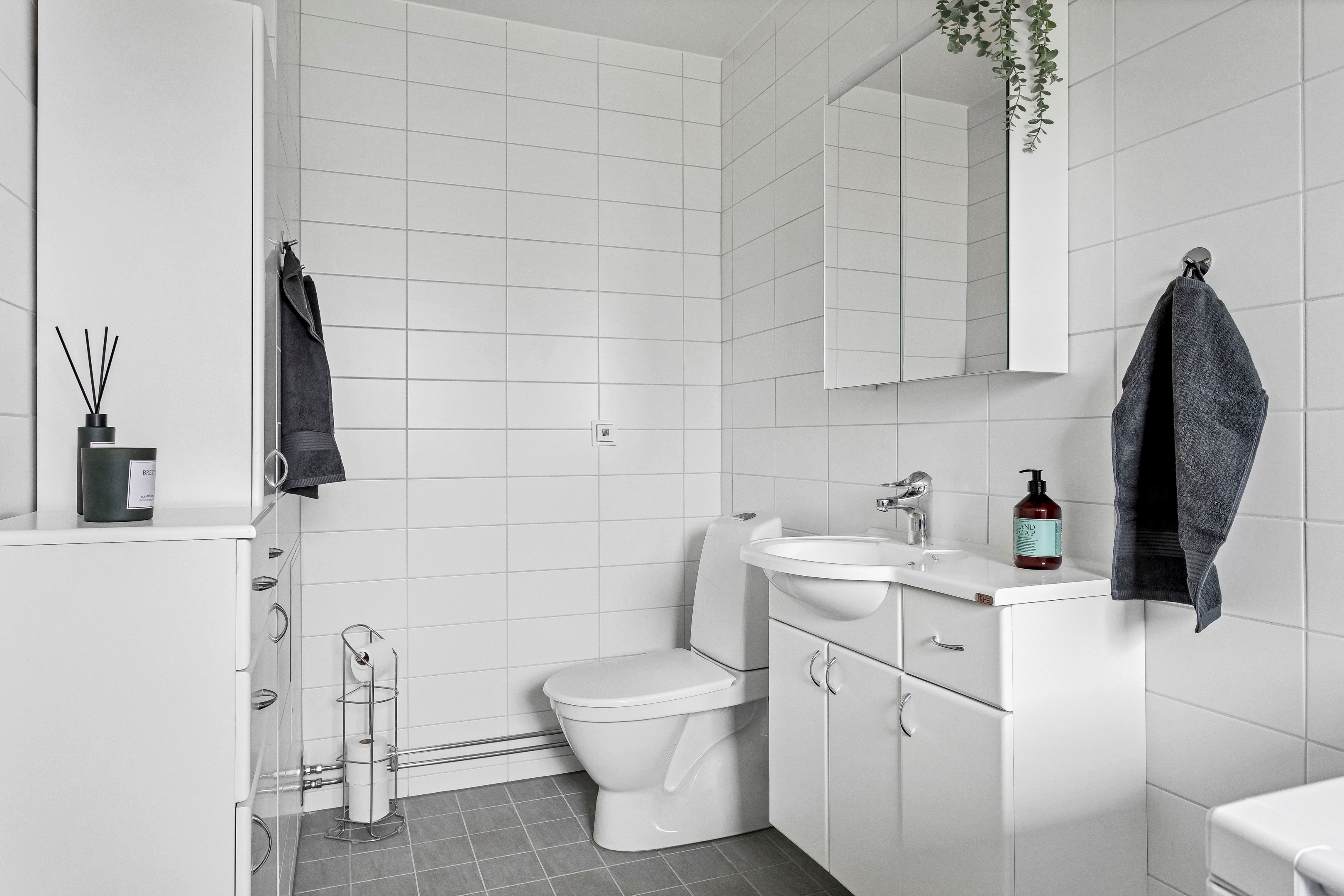 Bostadsbild från Heidenstamsgatan 45, Såld i Löten, Uppsala