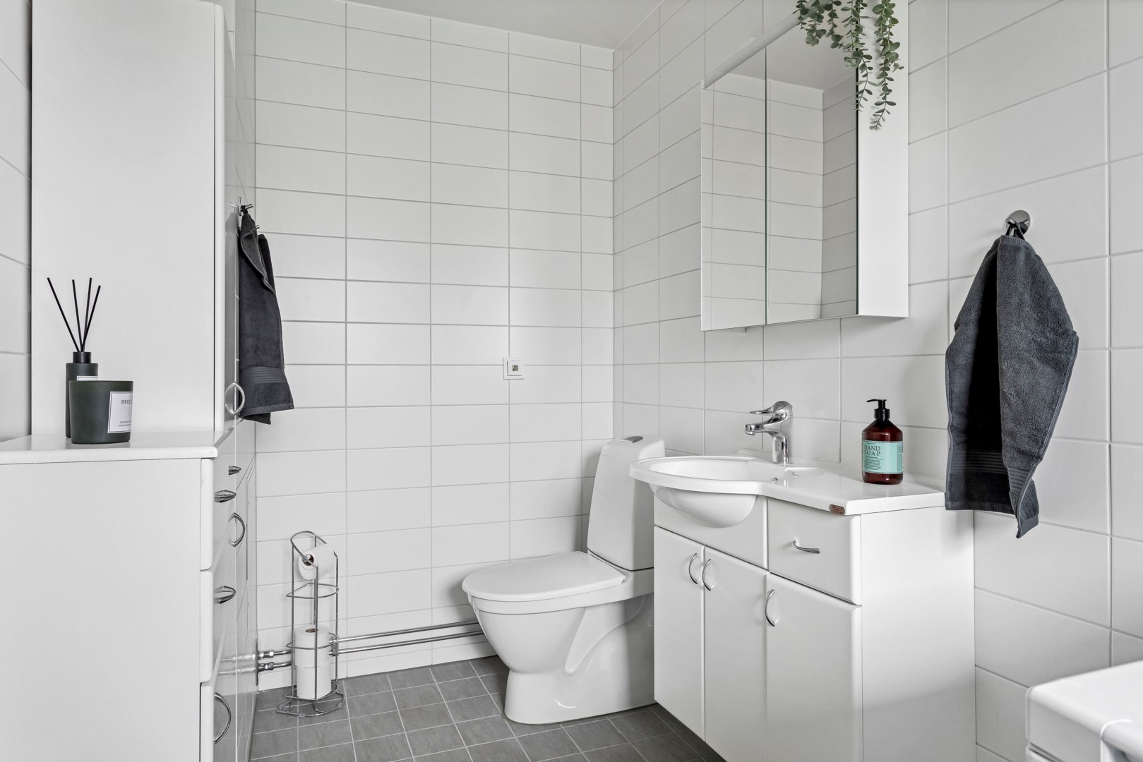 Bostadsbild från Heidenstamsgatan 45, Såld i Löten, Uppsala