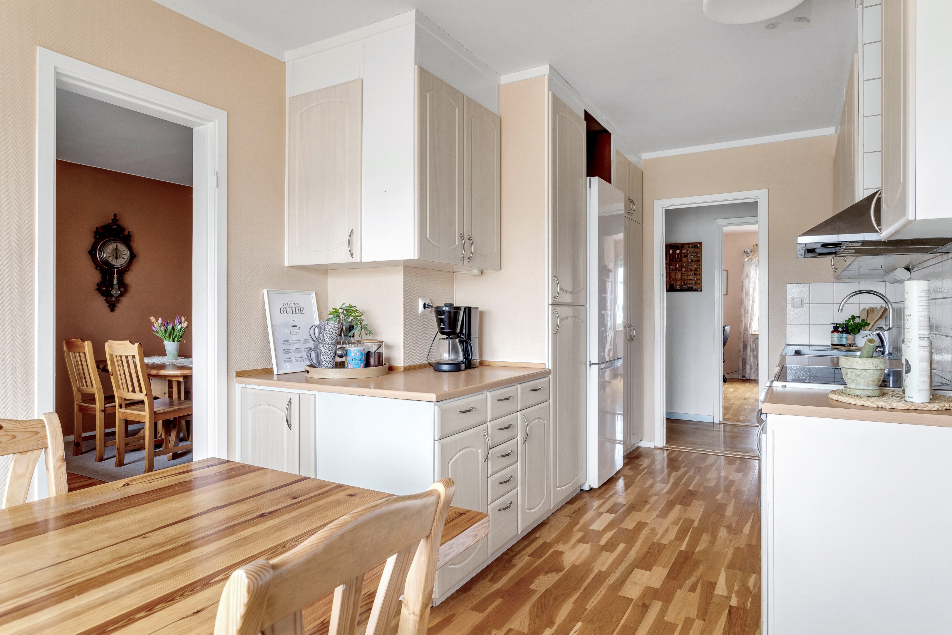 Bostadsbild från Heidenstamsgatan 45, Såld i Löten, Uppsala