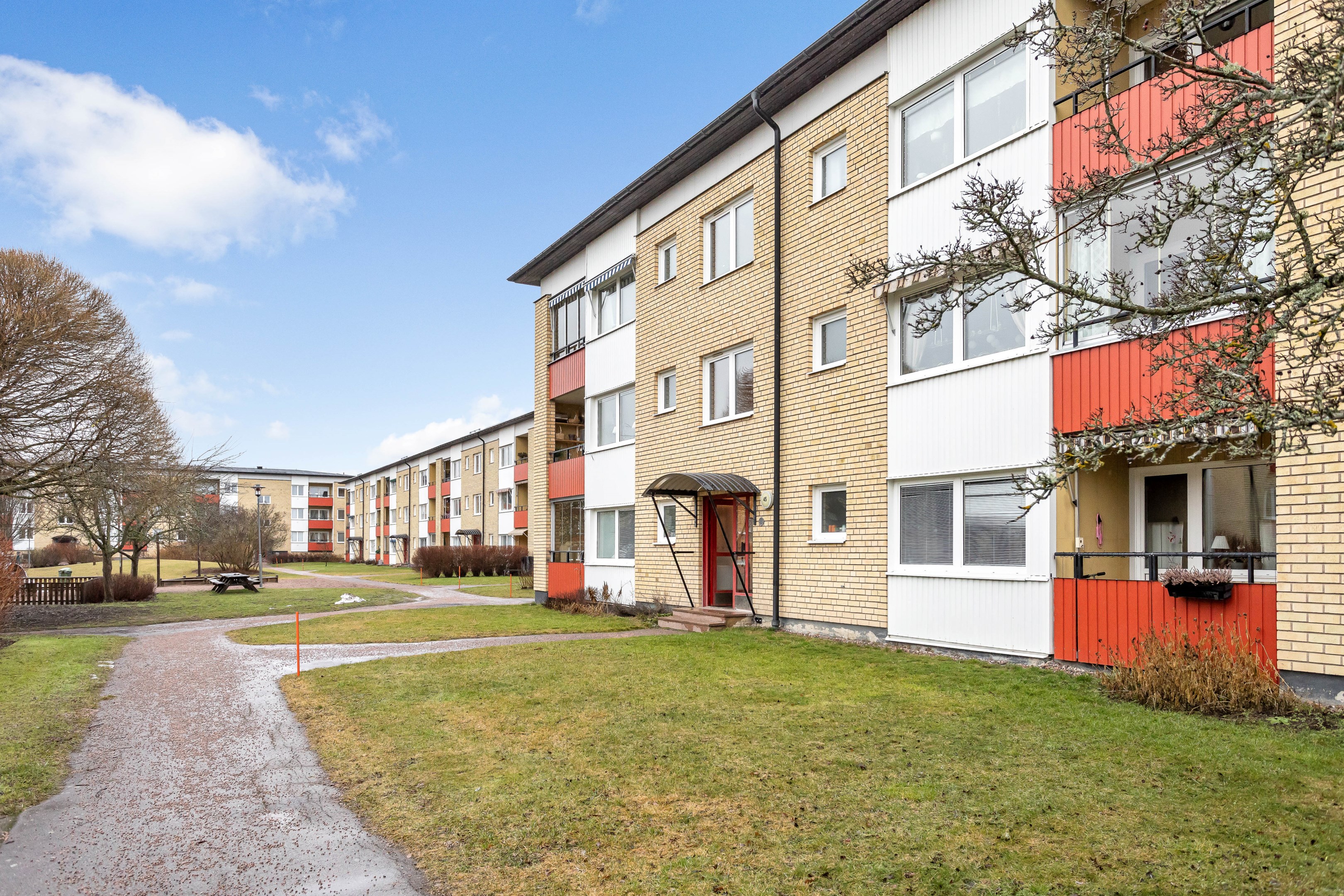 Bostadsbild från Heidenstamsgatan 45, Såld i Löten, Uppsala