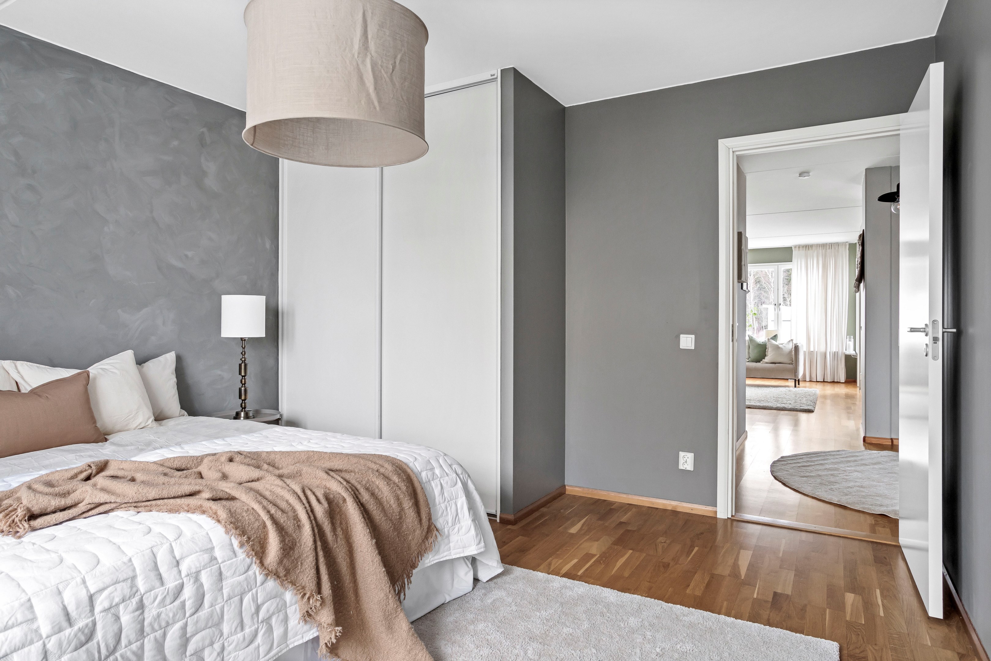 Bostadsbild från Yllevägen 14B, Såld i Nåntuna, Uppsala