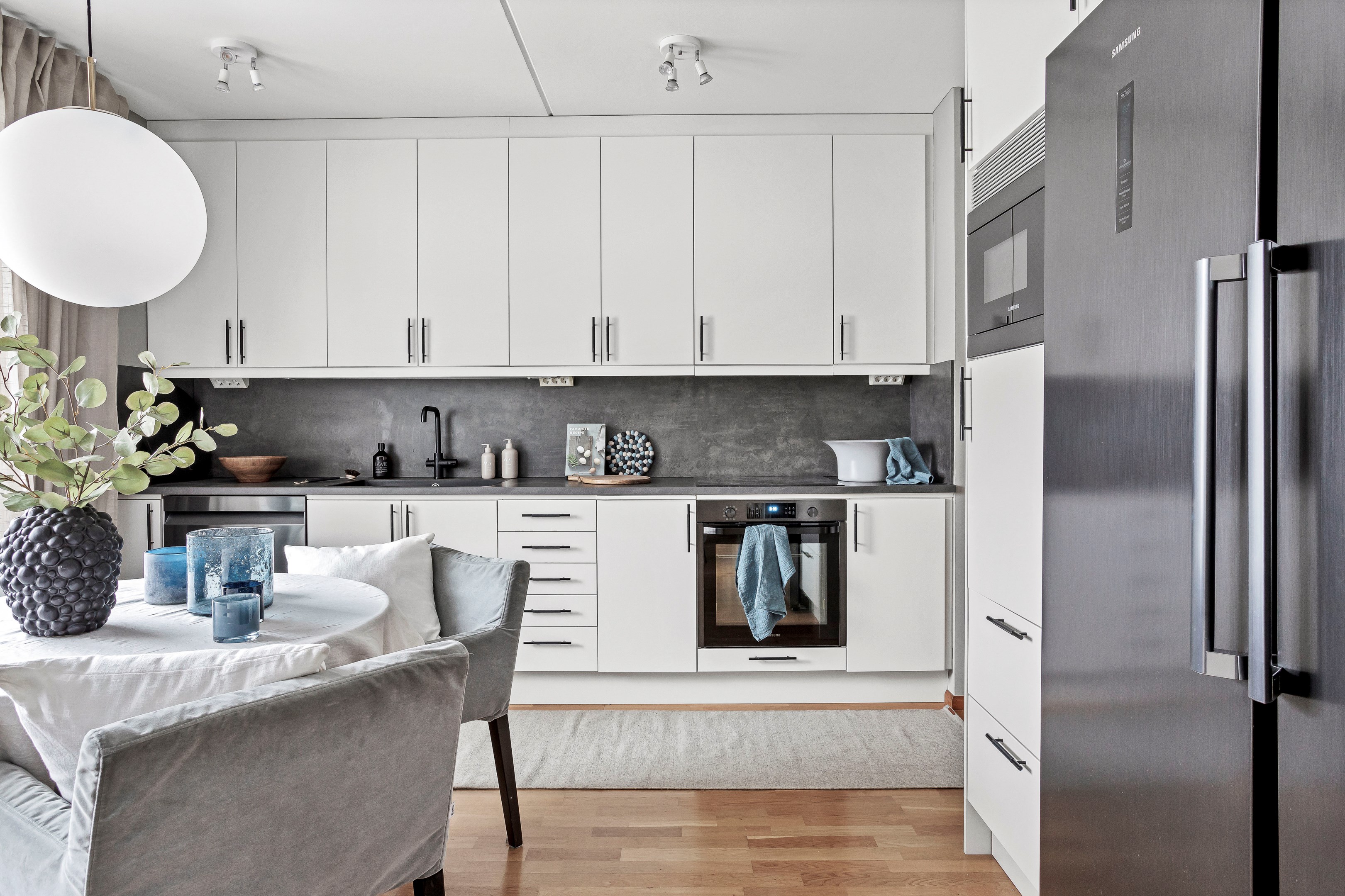 Bostadsbild från Yllevägen 14B, Såld i Nåntuna, Uppsala