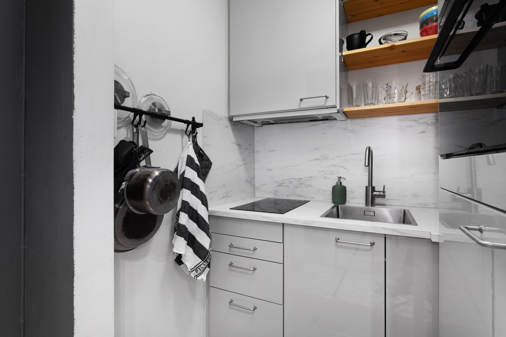 Bostadsbild från Alströmergatan 49, 2 tr, Såld i Kungsholmen, Stockholm