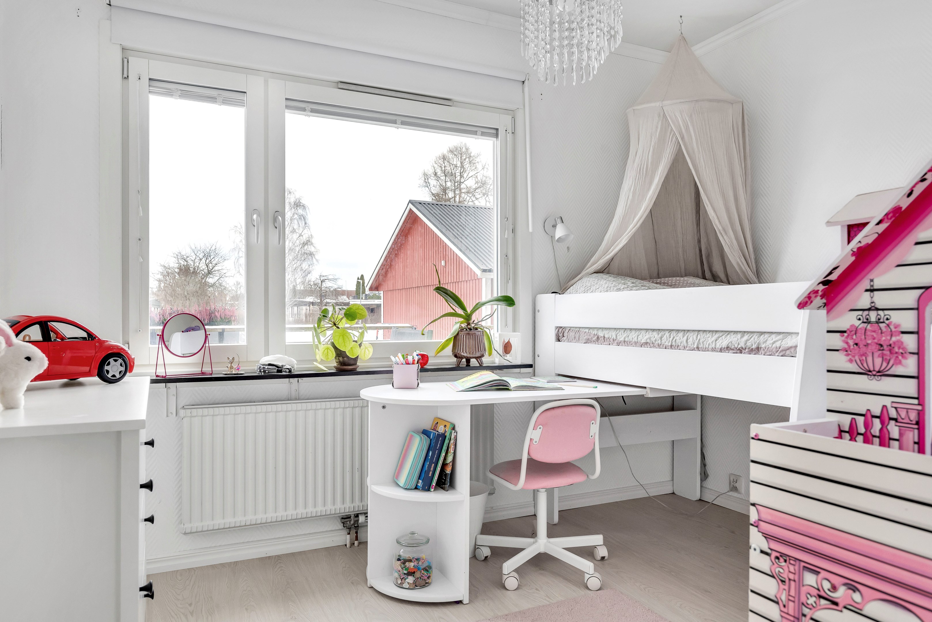 Bostadsbild från Körvelgatan 43C, Såld i Årsta, Uppsala