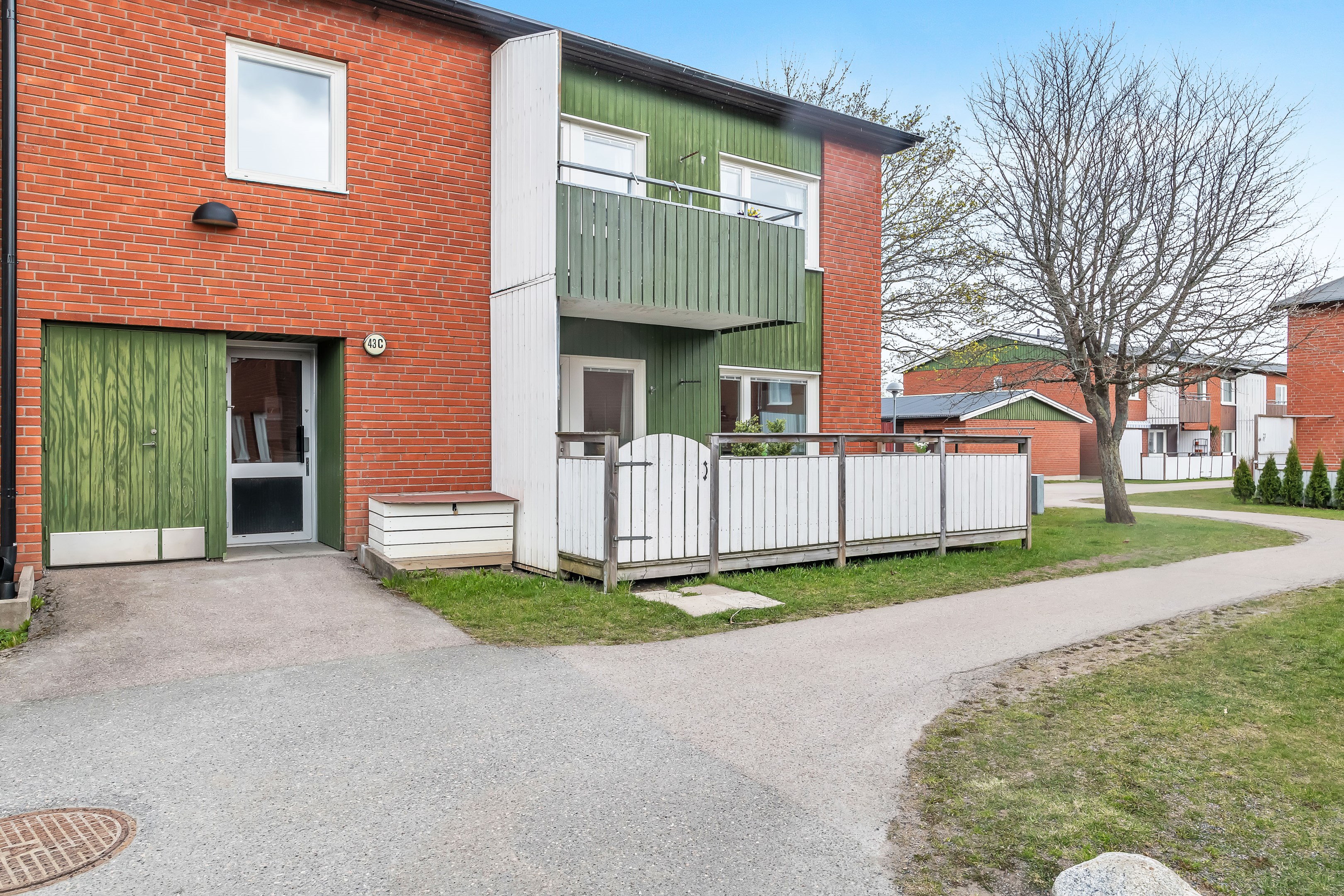 Bostadsbild från Körvelgatan 43C, Såld i Årsta, Uppsala
