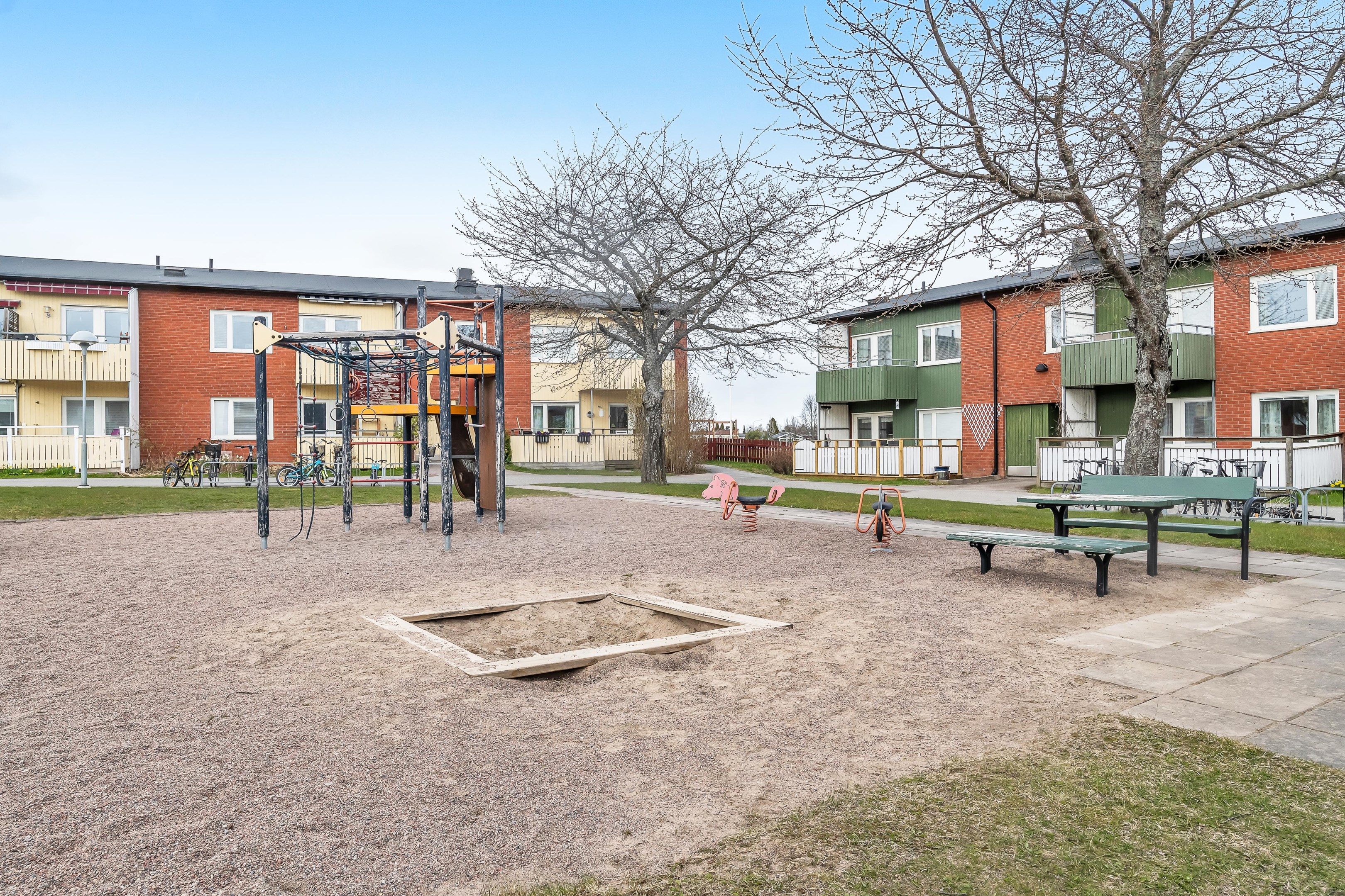 Bostadsbild från Körvelgatan 43C, Såld i Årsta, Uppsala