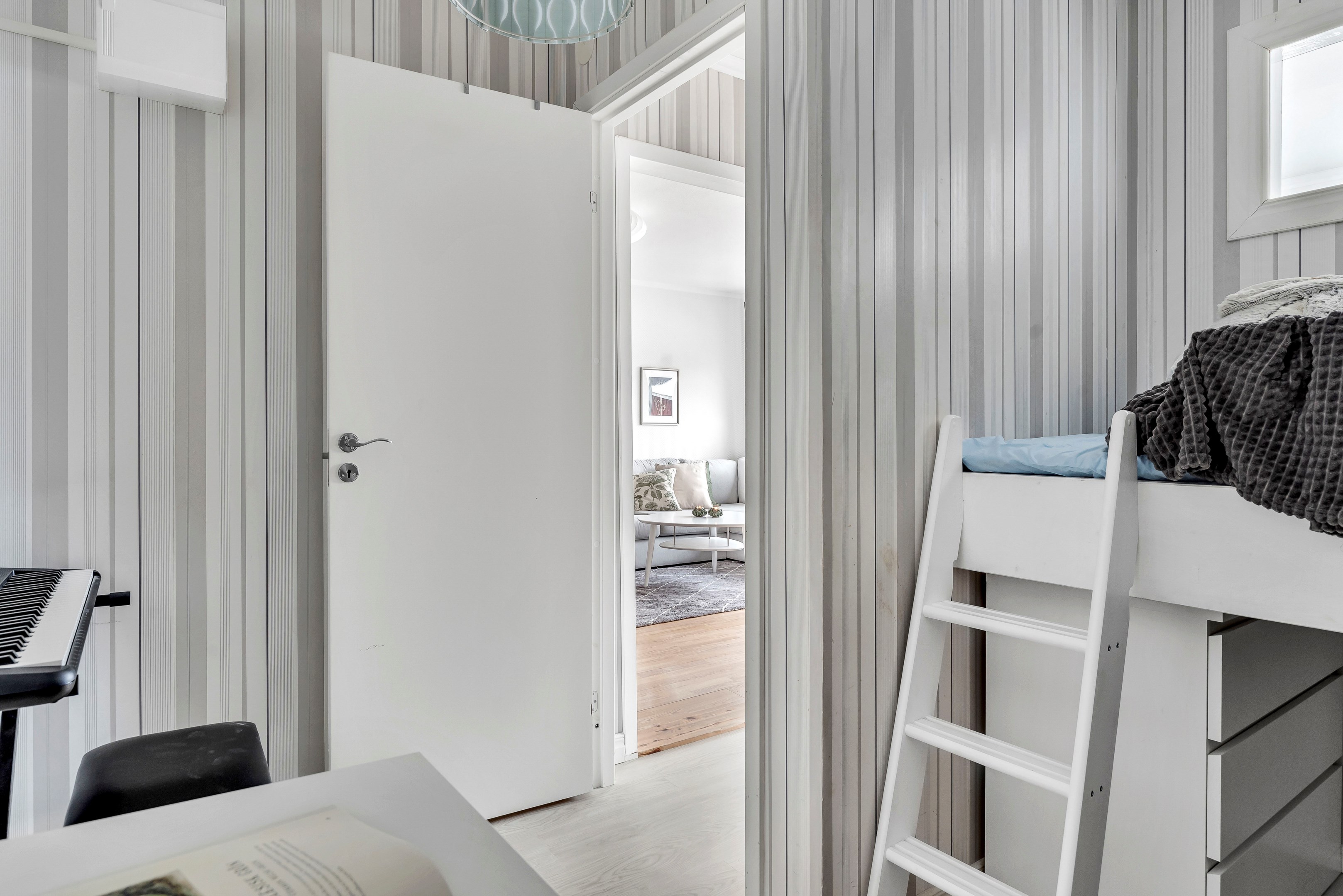 Bostadsbild från Körvelgatan 43C, Såld i Årsta, Uppsala