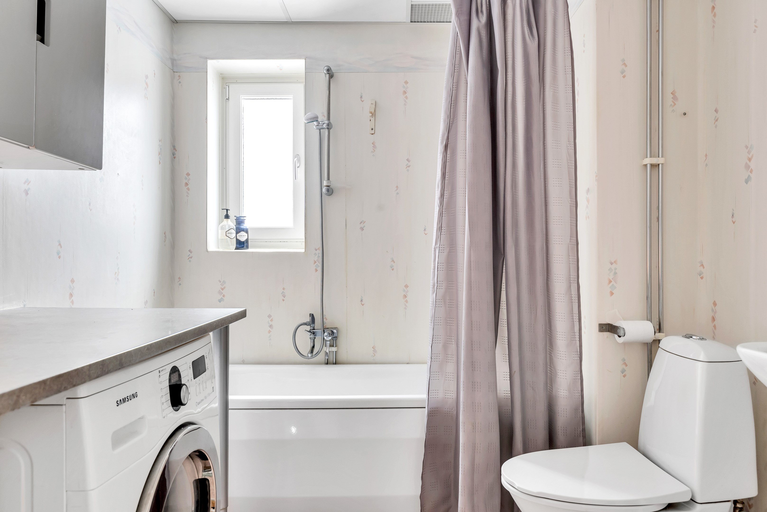 Bostadsbild från Körvelgatan 43C, Såld i Årsta, Uppsala