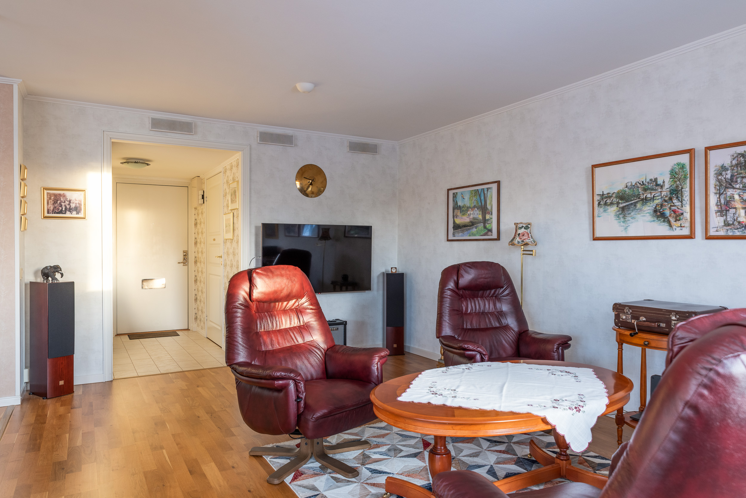 Bostadsbild från Konstnärsvägen 5, Såld i Eriksborg, Västerås