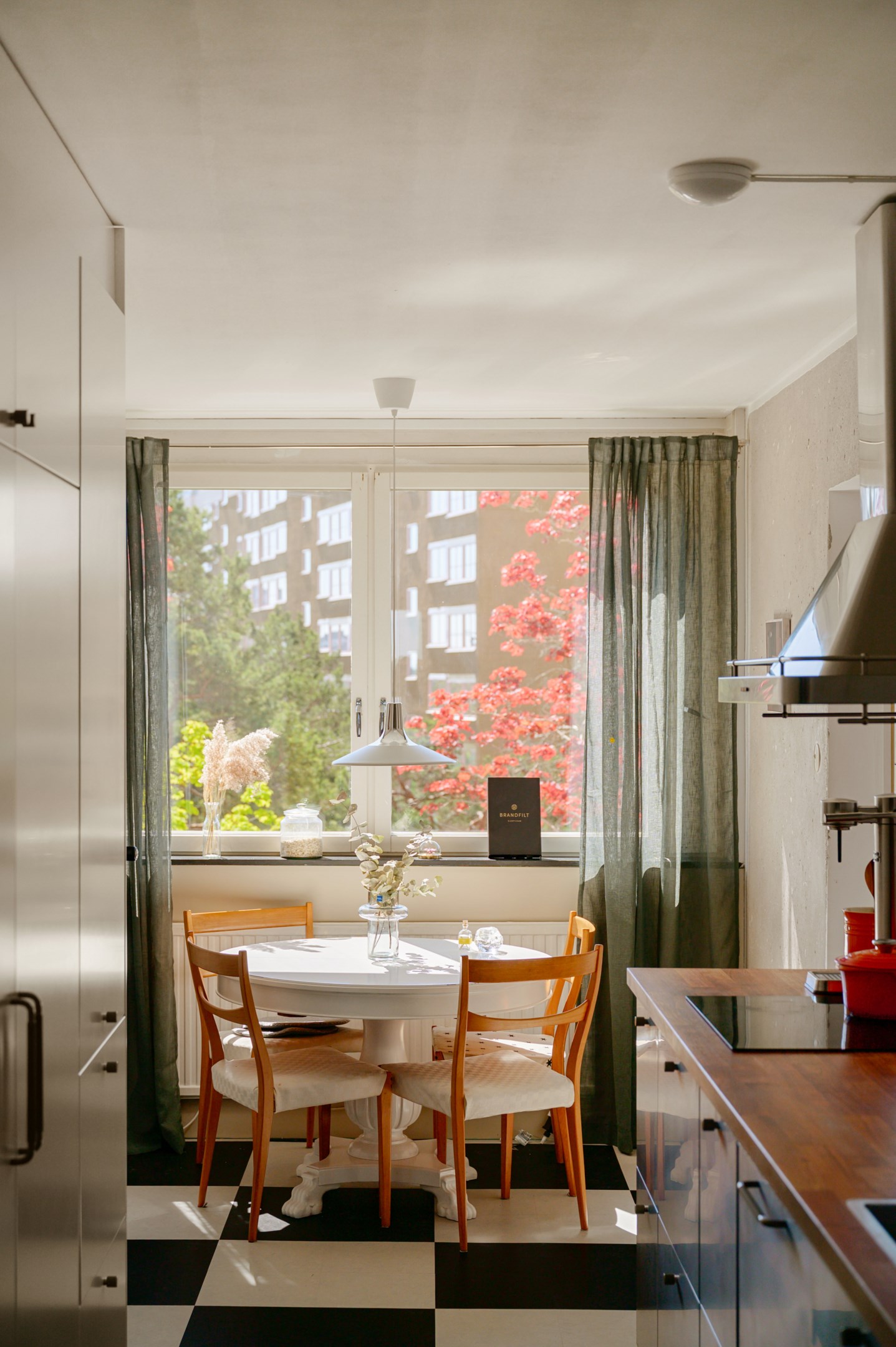 Bostadsbild från Henriksdalsringen 13, Såld i Henriksdalsberget, Nacka