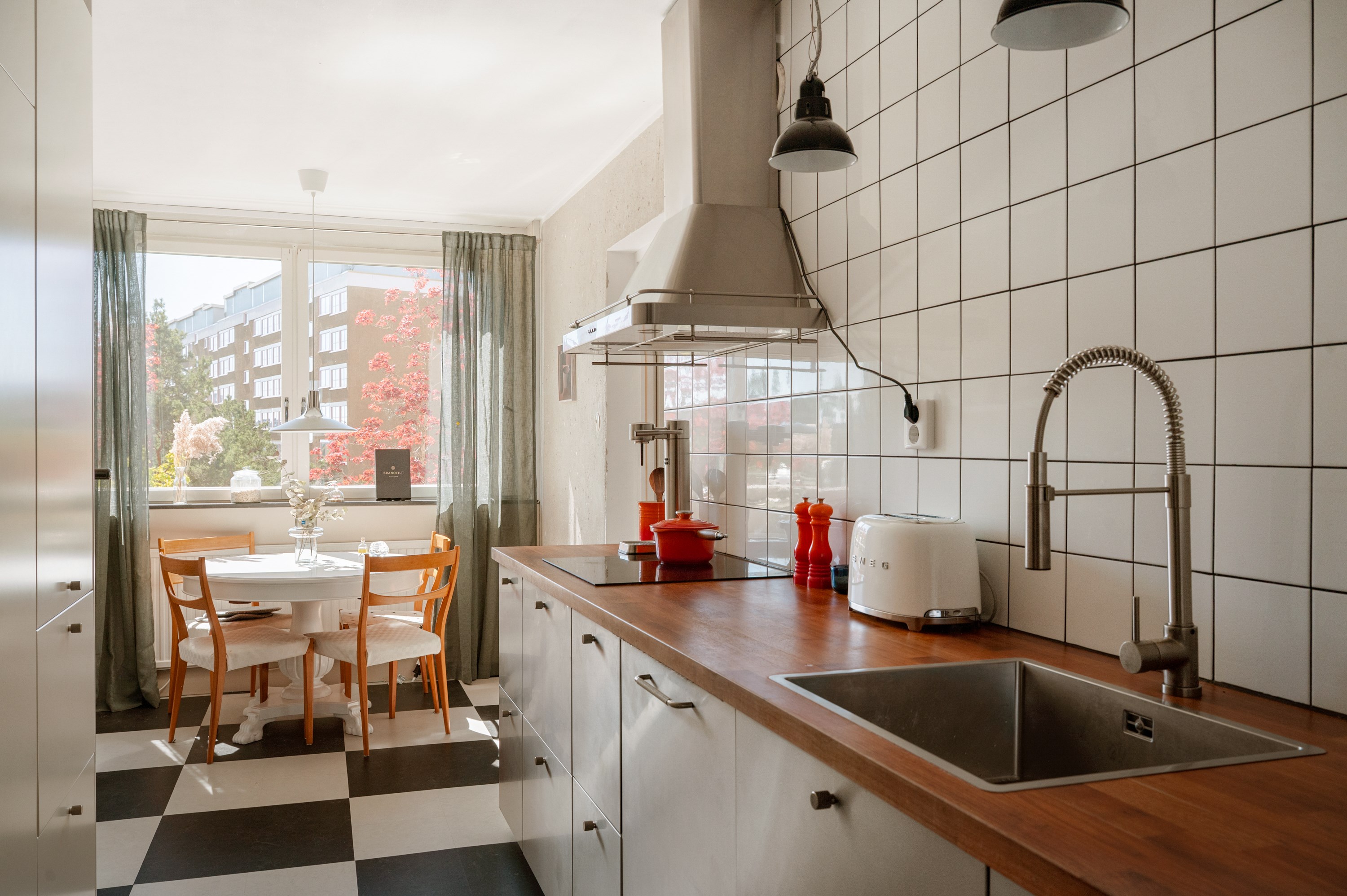 Bostadsbild från Henriksdalsringen 13, Såld i Henriksdalsberget, Nacka