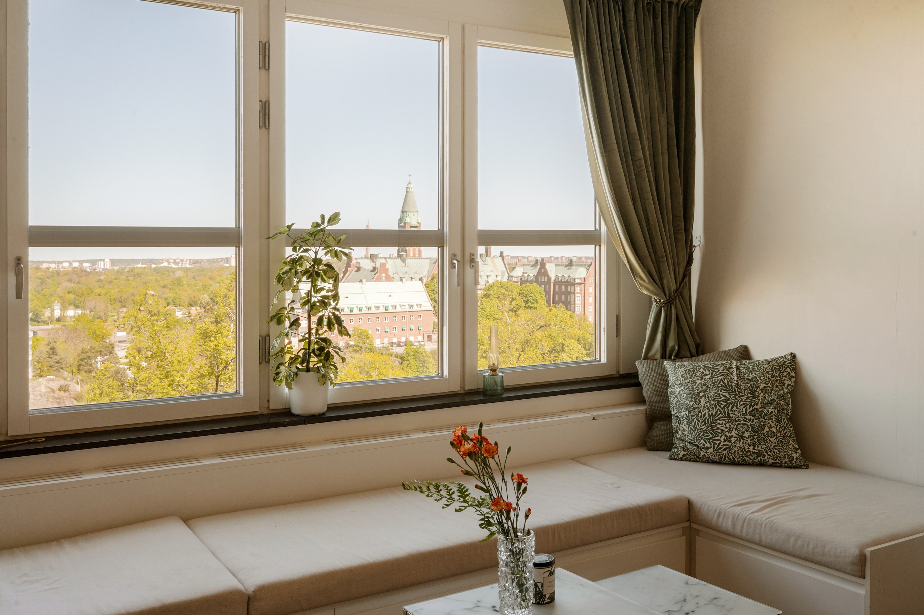 Bostadsbild från Henriksdalsringen 13, Såld i Henriksdalsberget, Nacka