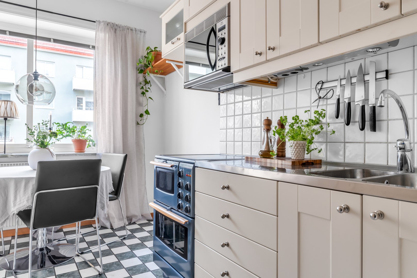 Bostadsbild från Fålhagsleden 6A, Såld i Fålhagen, Uppsala