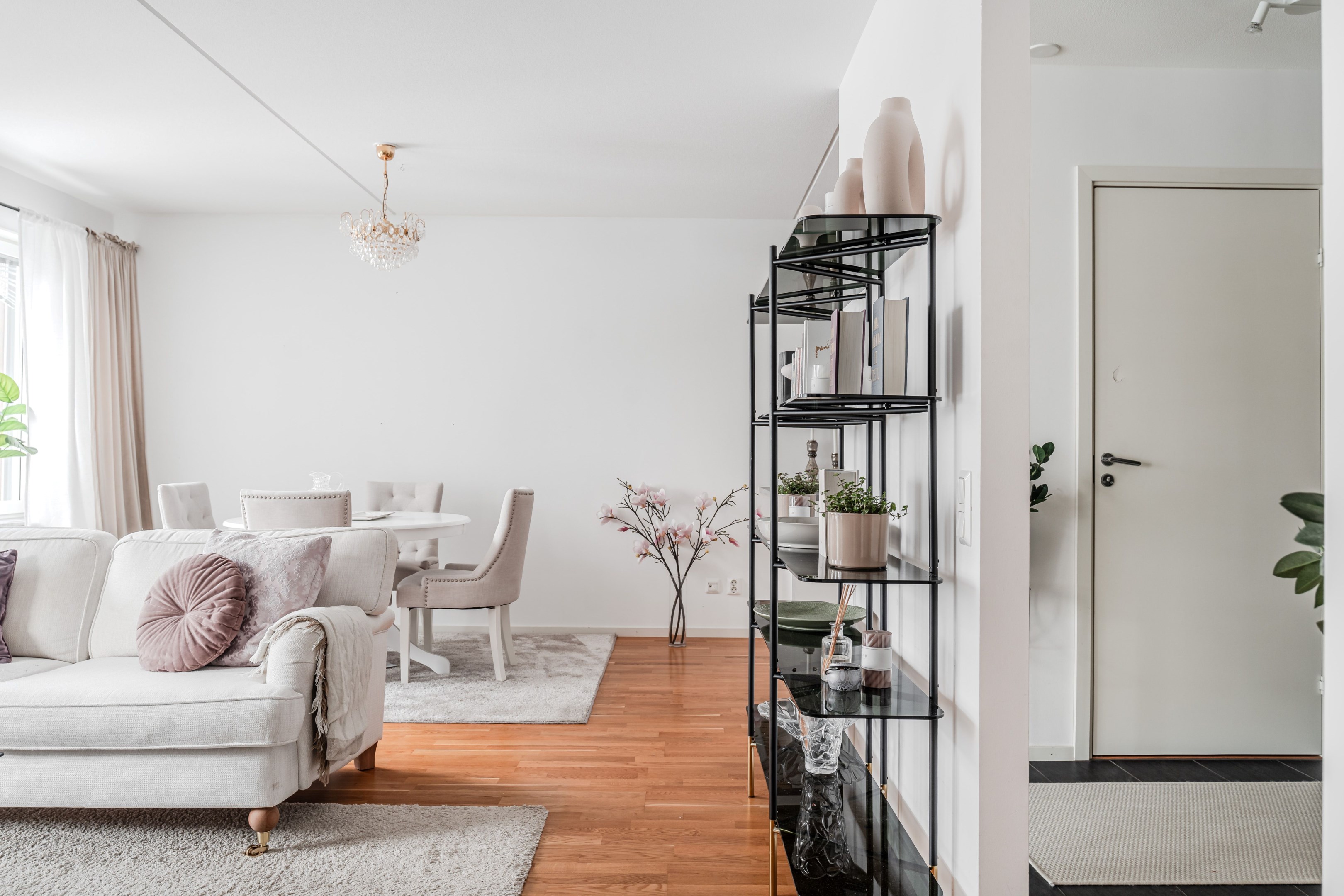 Bostadsbild från Kungsängsgatan 59 E, Såld i Kungsängen, Uppsala