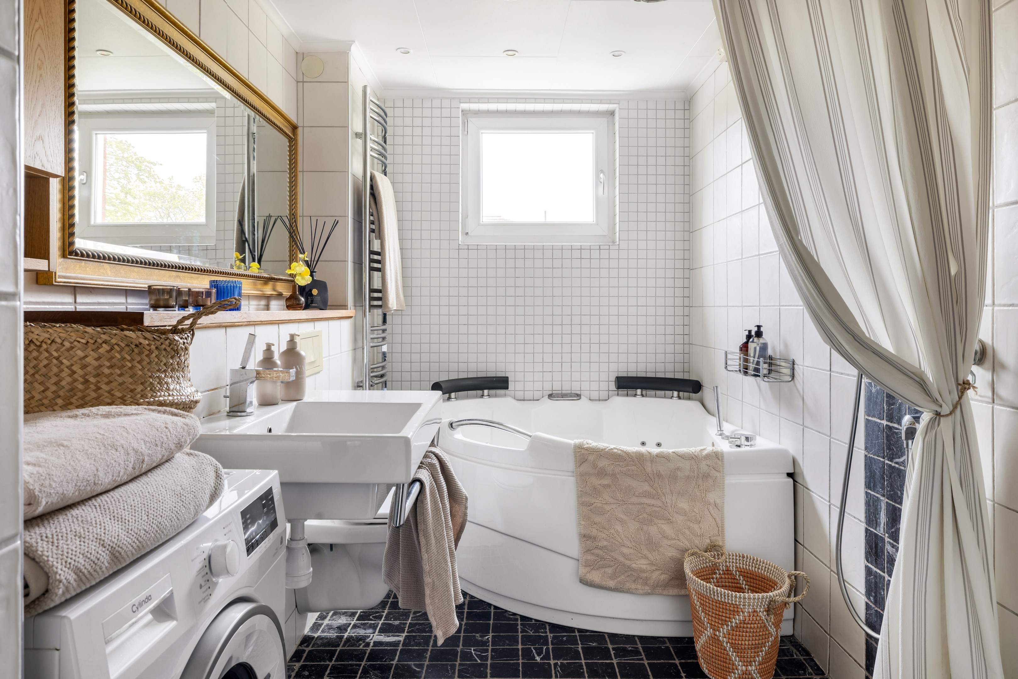 Bostadsbild från Norrlandsgatan 19, Till salu i Luthagen, Uppsala