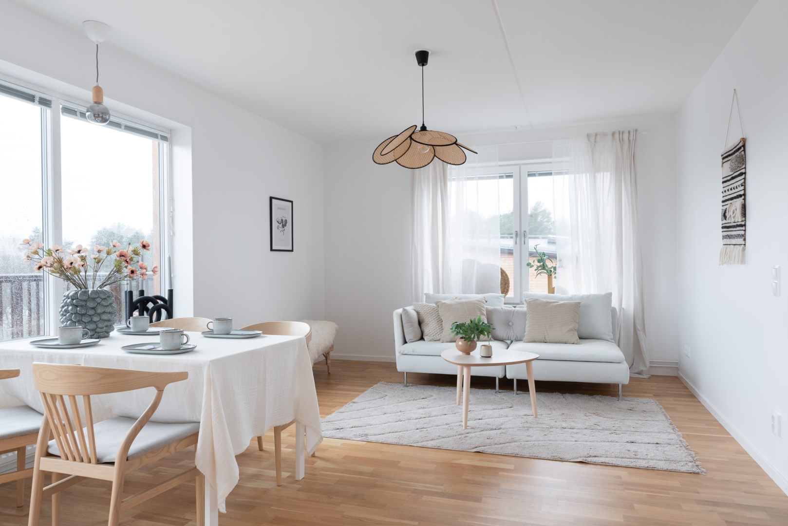 Bostadsbild från Tujagatan 9, Såld i Skiljebo, Västerås