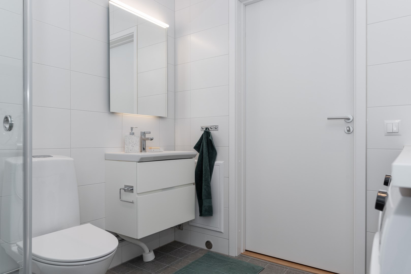 Bostadsbild från Tujagatan 9, Såld i Skiljebo, Västerås