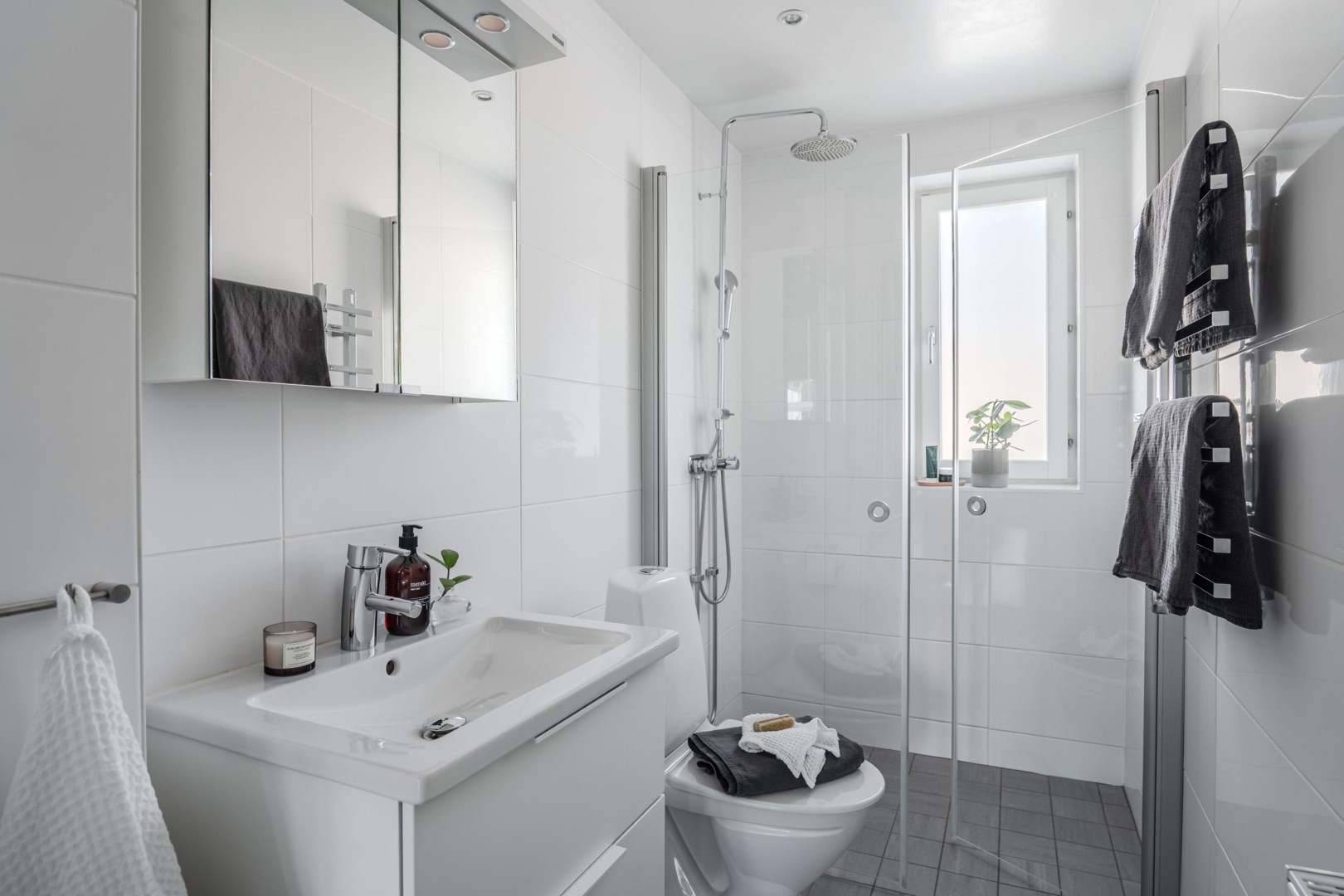 Bostadsbild från Torgny Segerstedts Allé 38, Såld i Rosendal, Uppsala