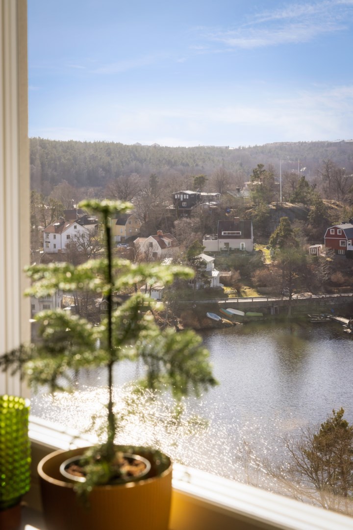 Bostadsbild från Ekuddsvägen 25, Såld i Ekudden, Nacka