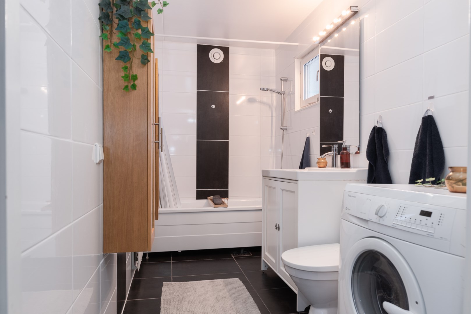 Bostadsbild från Norra floragatan 26B, Såld i Västermalm, Västerås