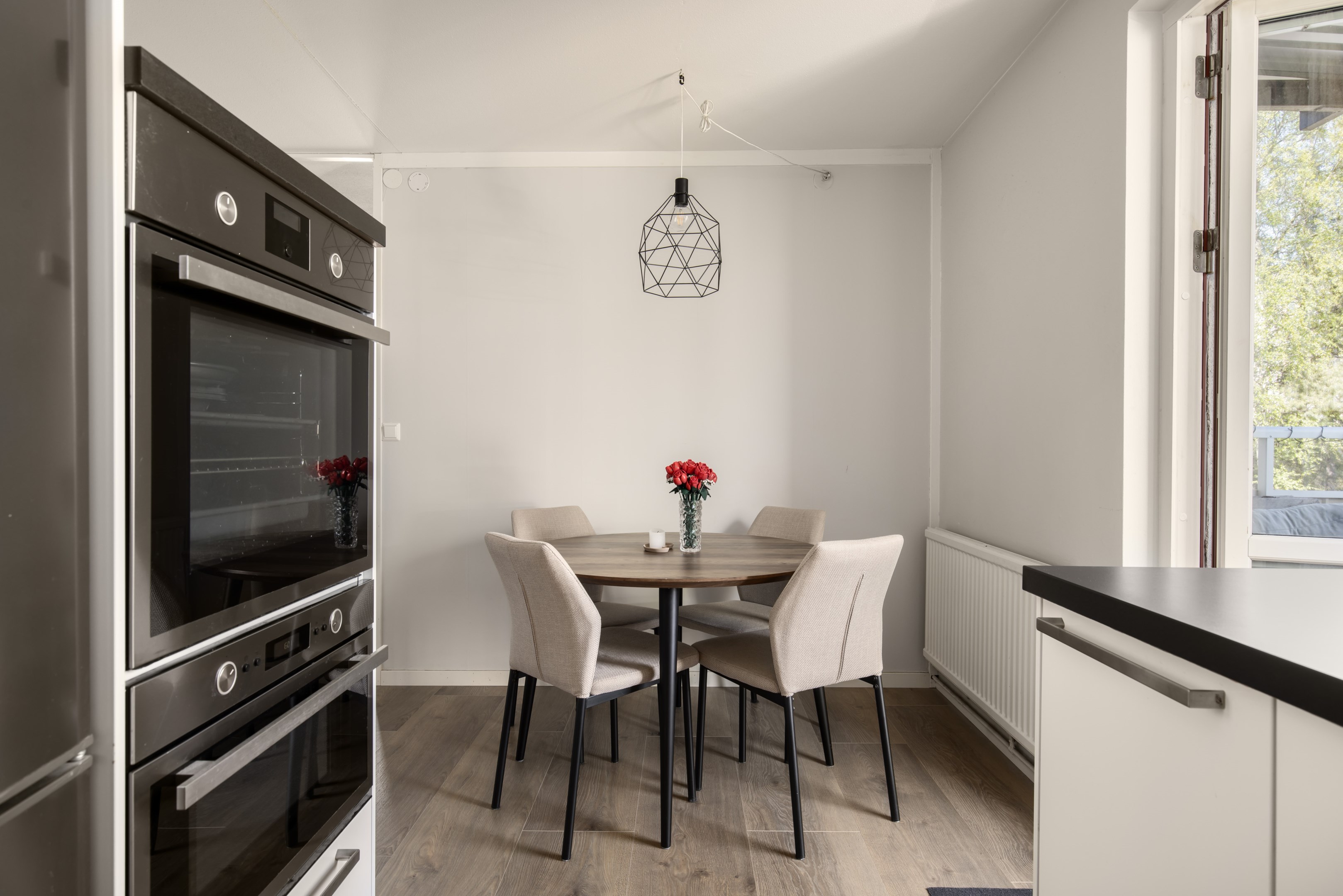 Bostadsbild från Ormingeringen 28A, Kommande i Västra Orminge, Nacka