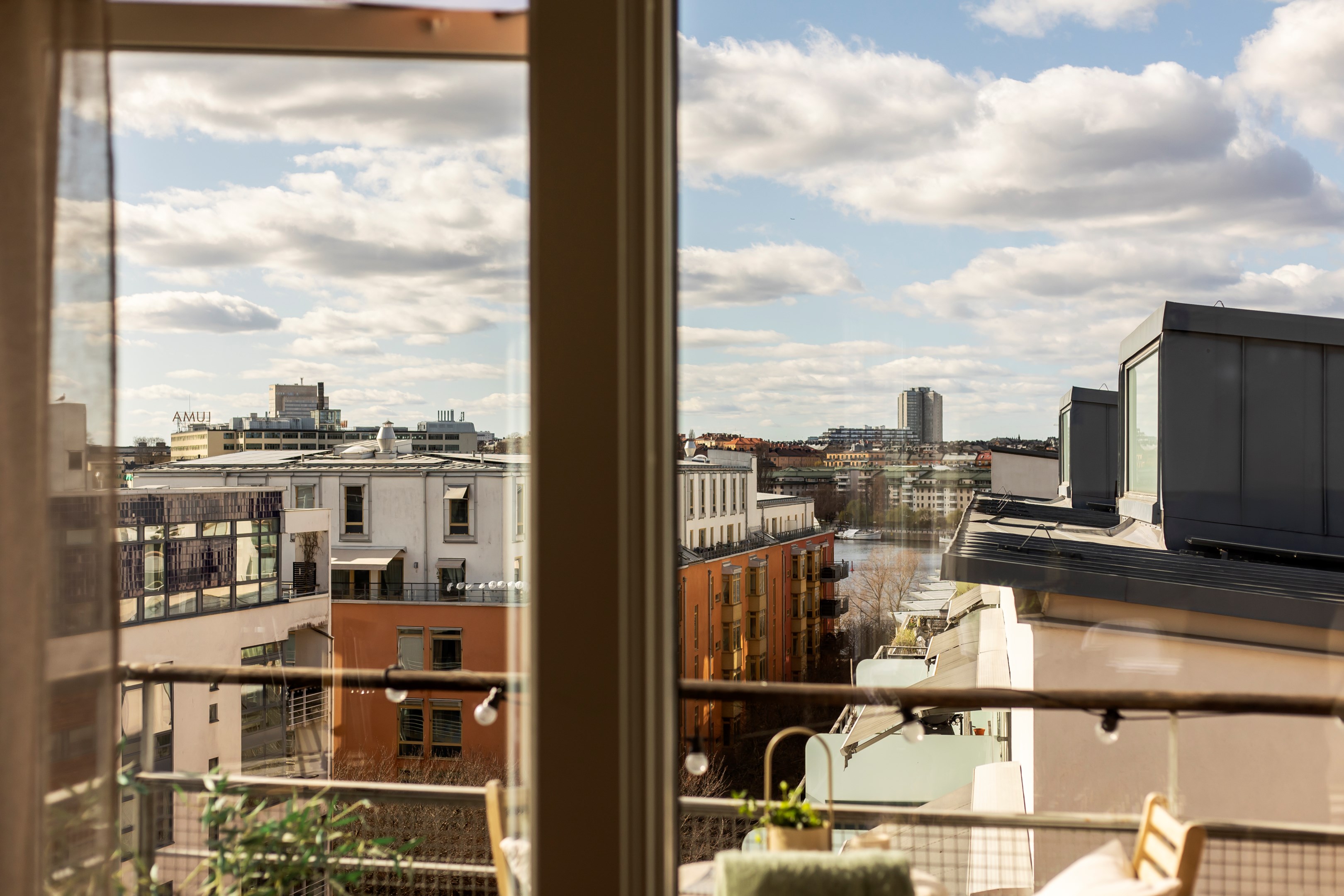 Bostadsbild från Lugnets allé 65, vån 5/5, Såld i Hammarby Sjöstad, Stockholm