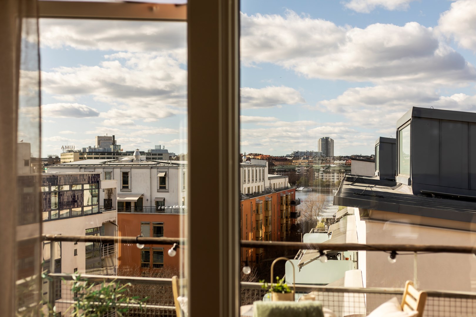 Bostadsbild från Lugnets allé 65, vån 5/5, Såld i Hammarby Sjöstad, Stockholm