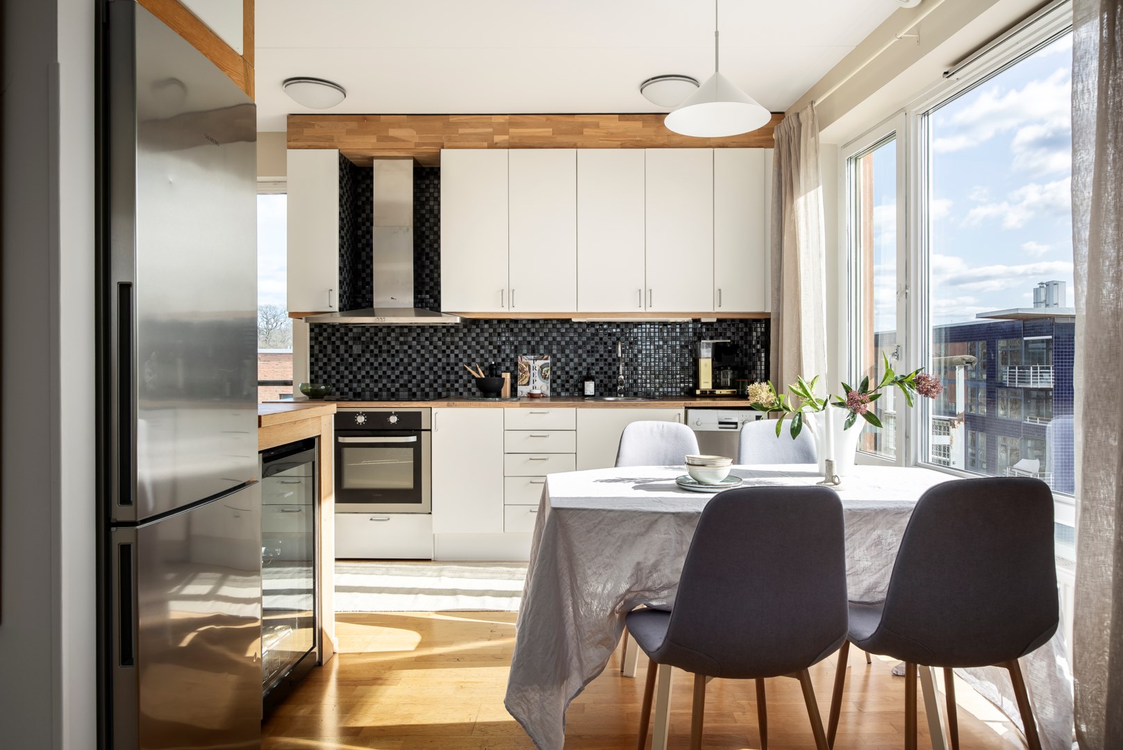 Bostadsbild från Lugnets allé 65, vån 5/5, Såld i Hammarby Sjöstad, Stockholm