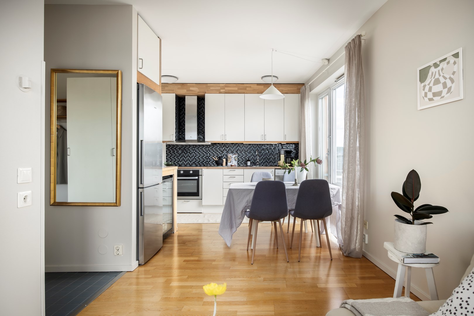 Bostadsbild från Lugnets allé 65, vån 5/5, Såld i Hammarby Sjöstad, Stockholm