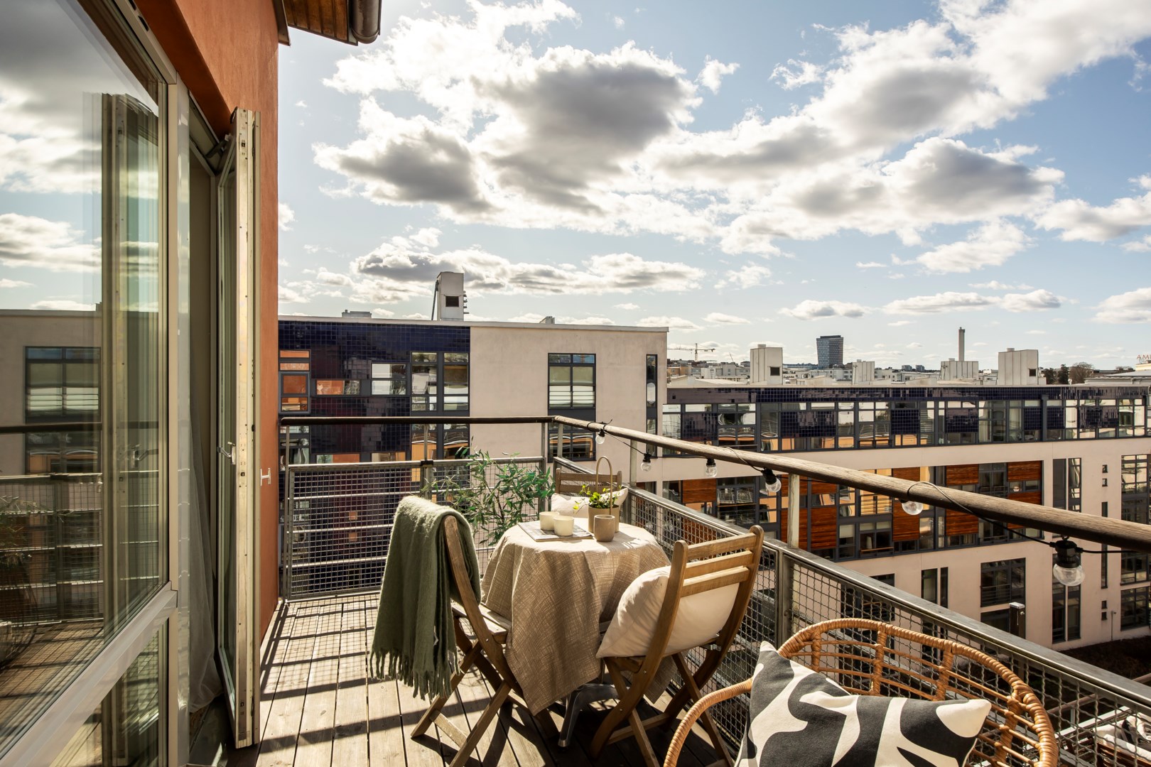 Bostadsbild från Lugnets allé 65, vån 5/5, Såld i Hammarby Sjöstad, Stockholm