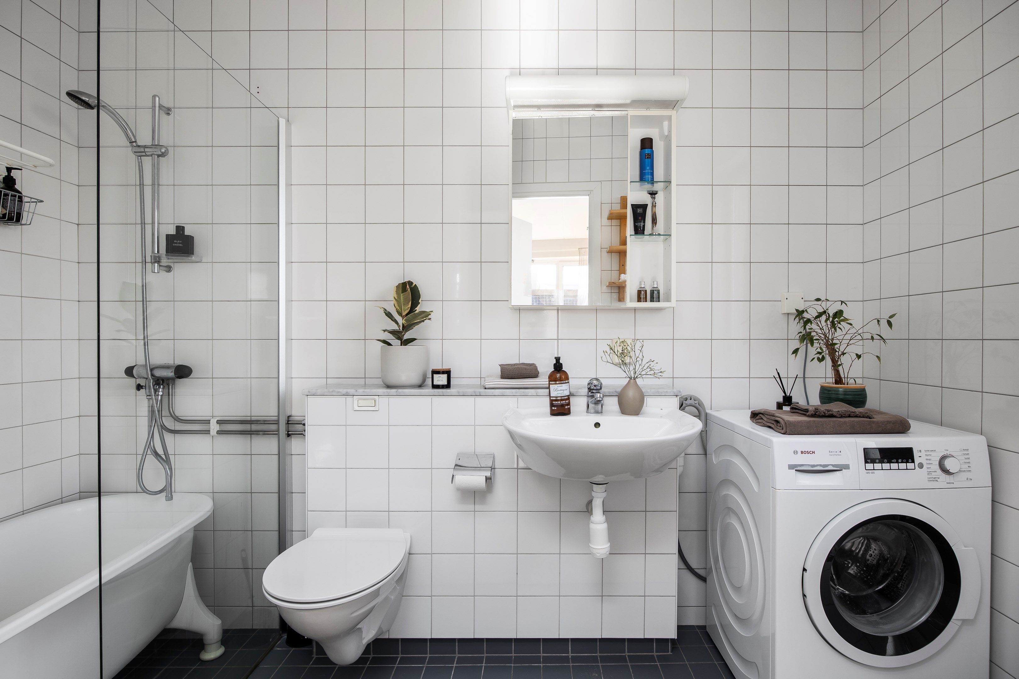 Bostadsbild från Lugnets allé 65, vån 5/5, Såld i Hammarby Sjöstad, Stockholm