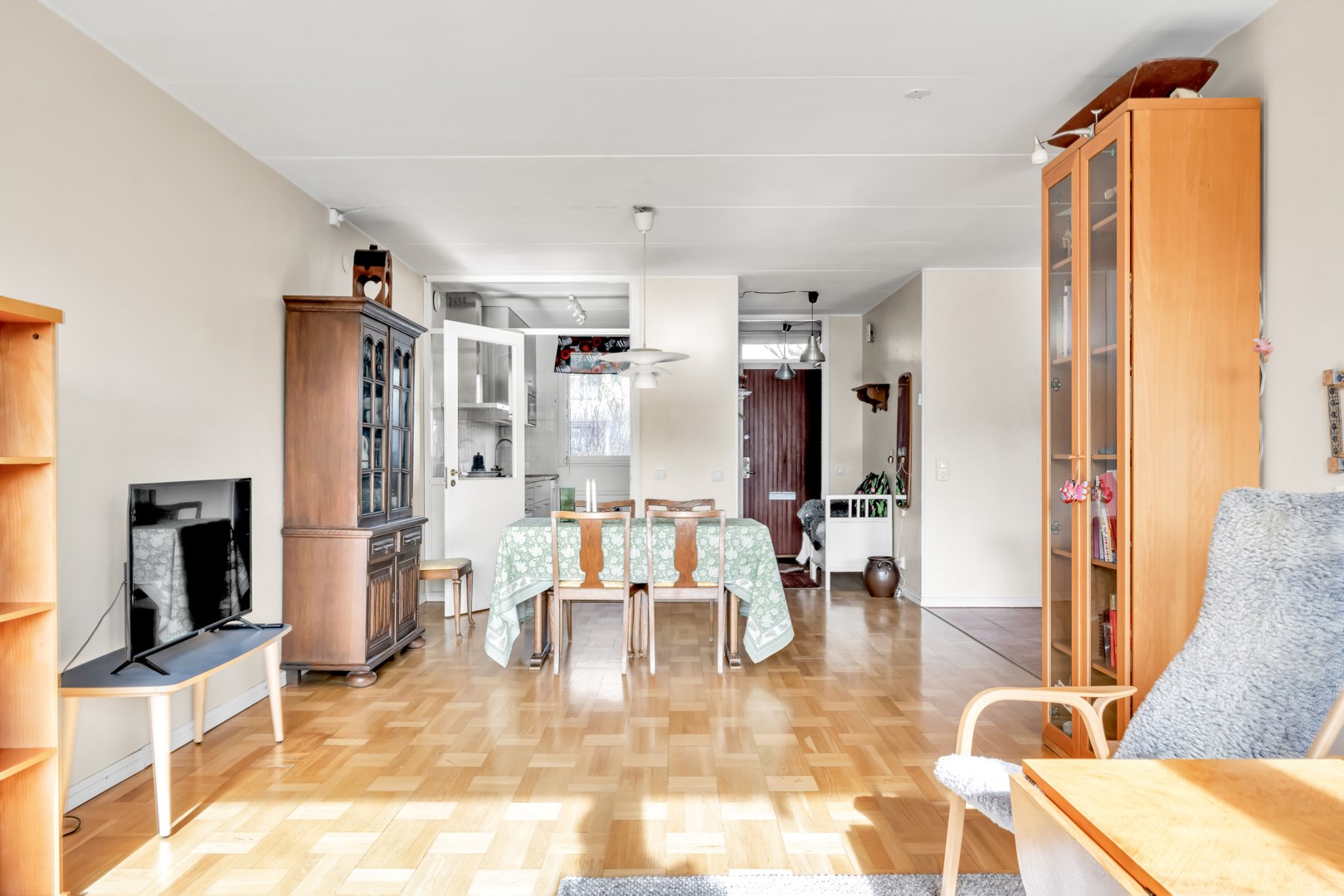 Bostadsbild från Karin Boyegatan 14G, Såld i Löten, Uppsala