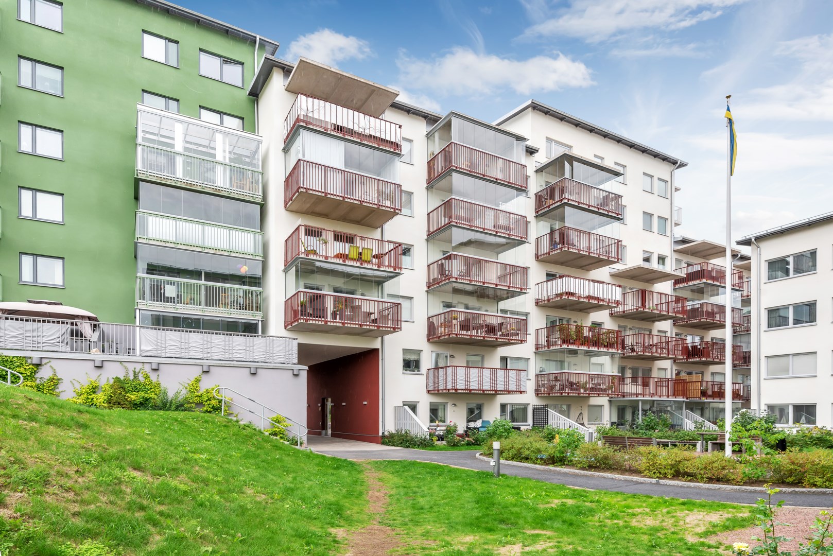 Bostadsbild från Solskensgatan 5, Till salu i Gränby, Uppsala